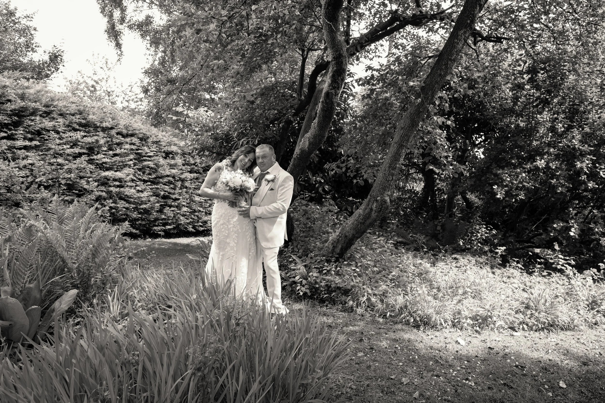 Cotswolds Wedding Photographer Burleigh Court