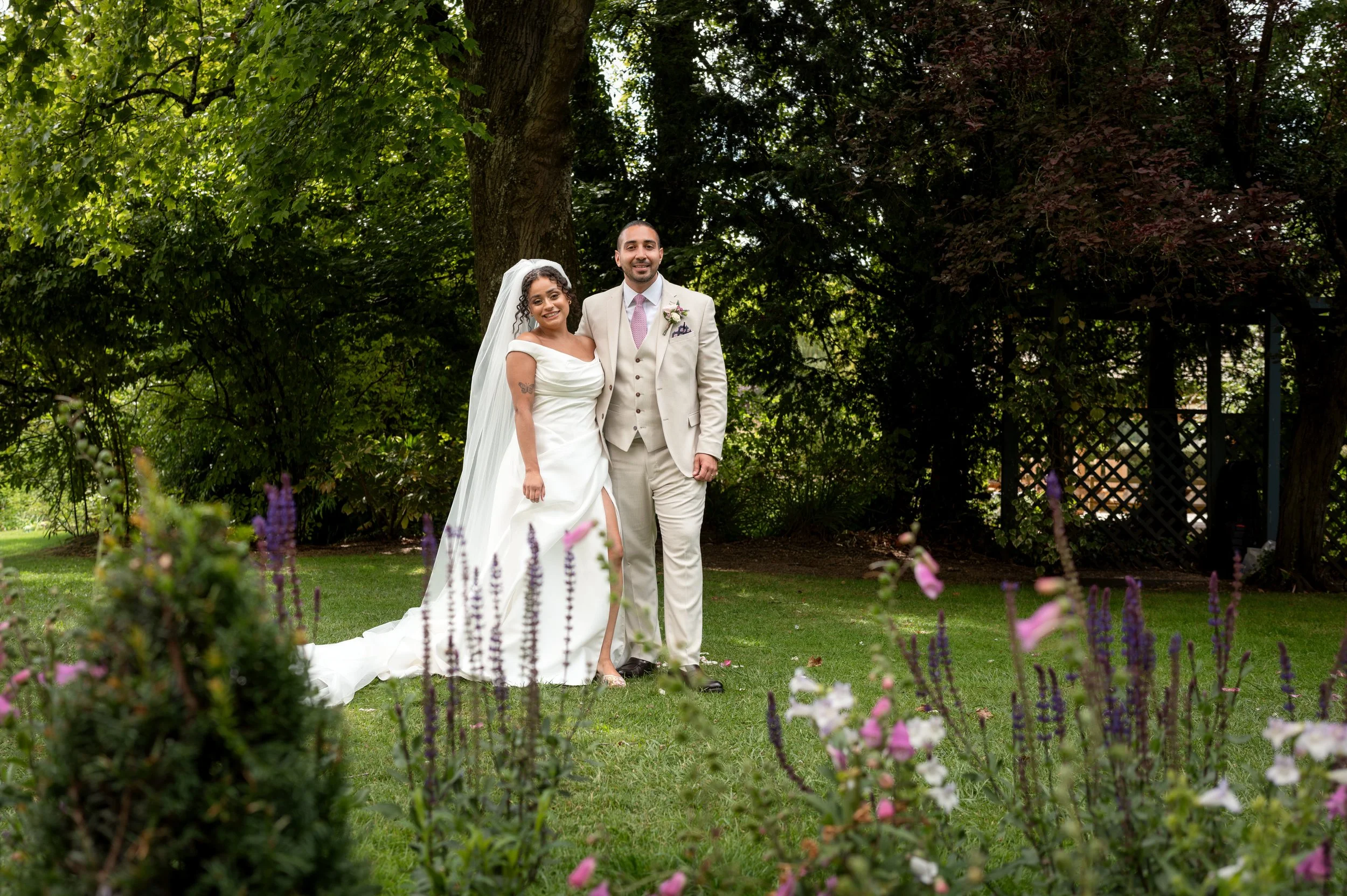 Cotswolds Wedding Photographer Swan Hotel Bibury