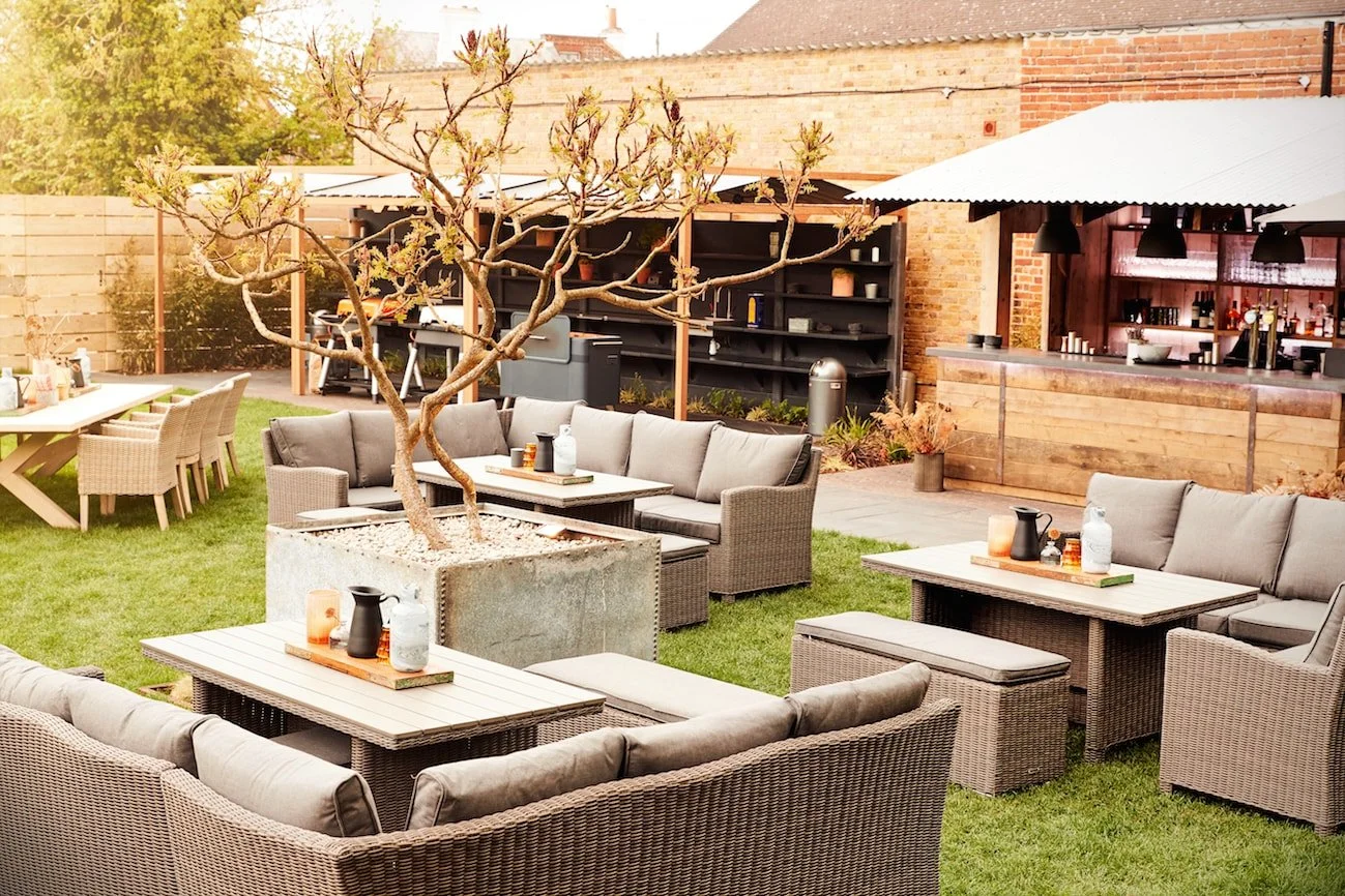 The Crown-024 copy.jpg