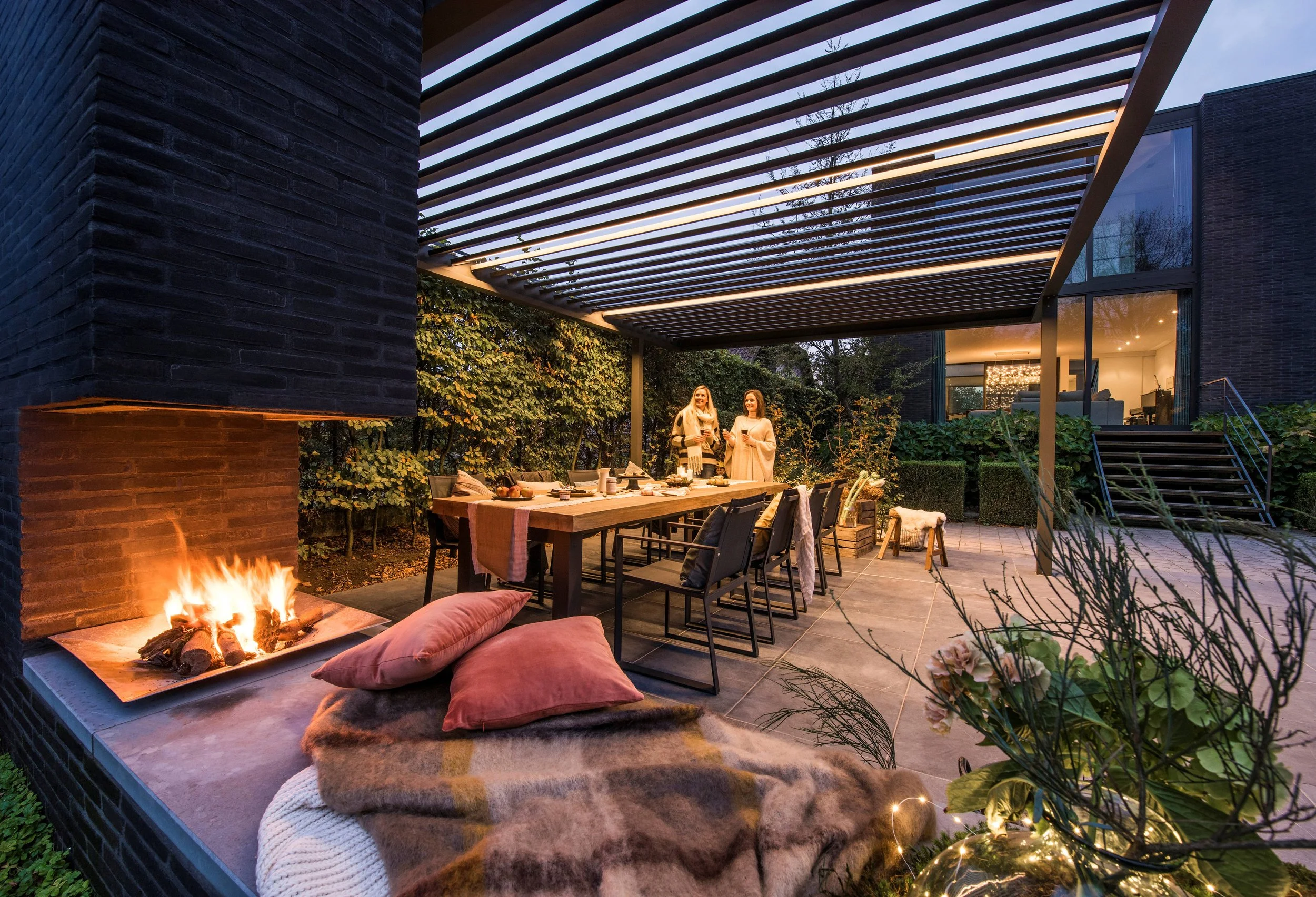Autumn &amp; Winter Outdoor Living:   Designing Gardens That Perform All Year