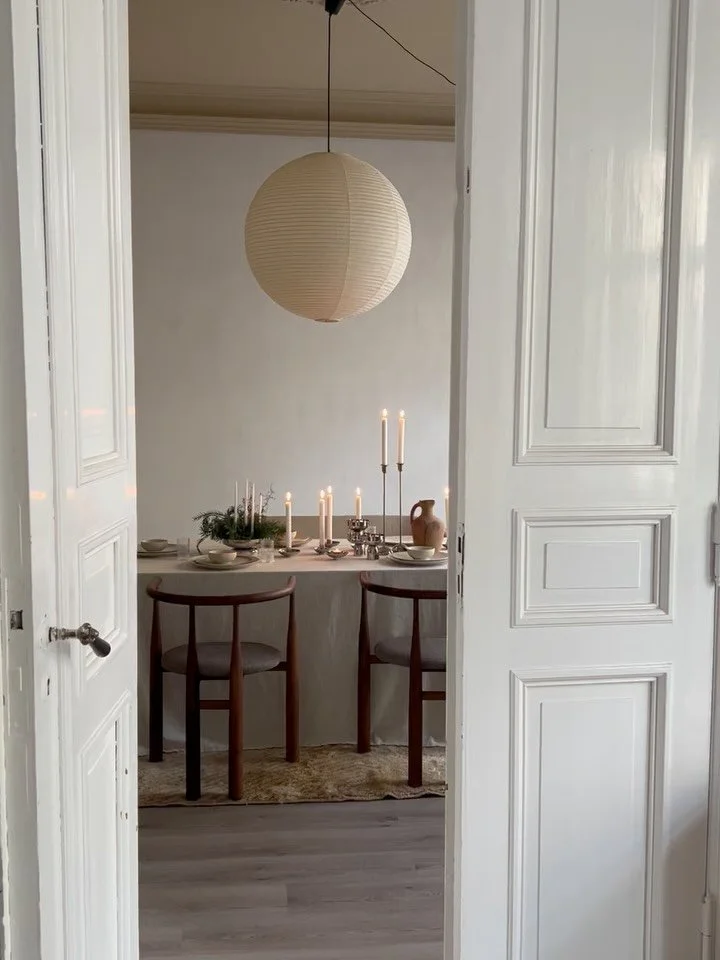 Apollo Bowl transforms effortlessly with the seasons. Add some natural green branches and four long, thin white candles &mdash; and you&rsquo;ve got a simple, beautiful Advent candle holder.