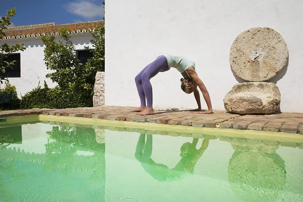 Yoga_las_mesas_03-1050x701.jpg