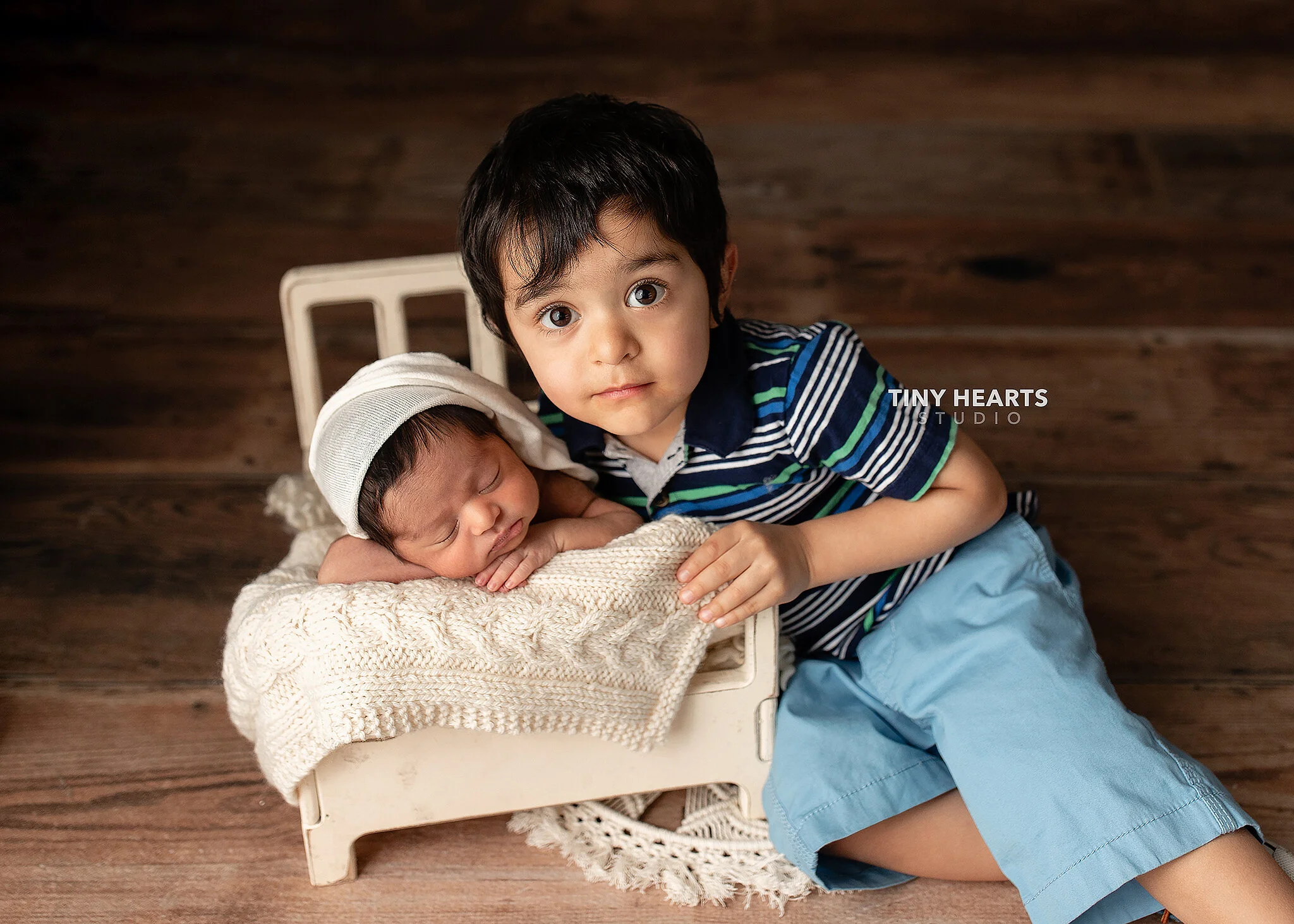 Newborn Photography with Family | St. Cloud 