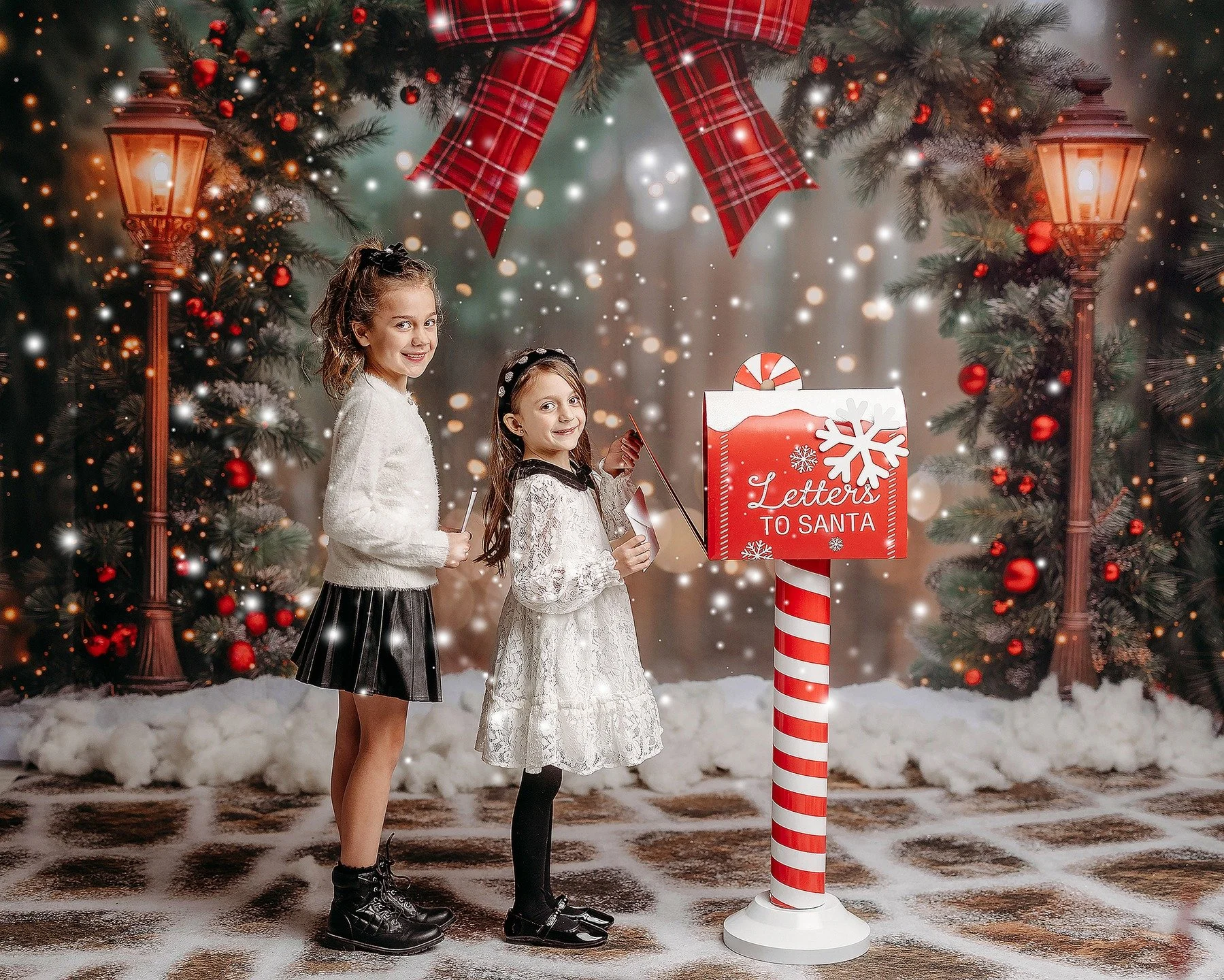 4 weeks left to get your letters out to Santa!