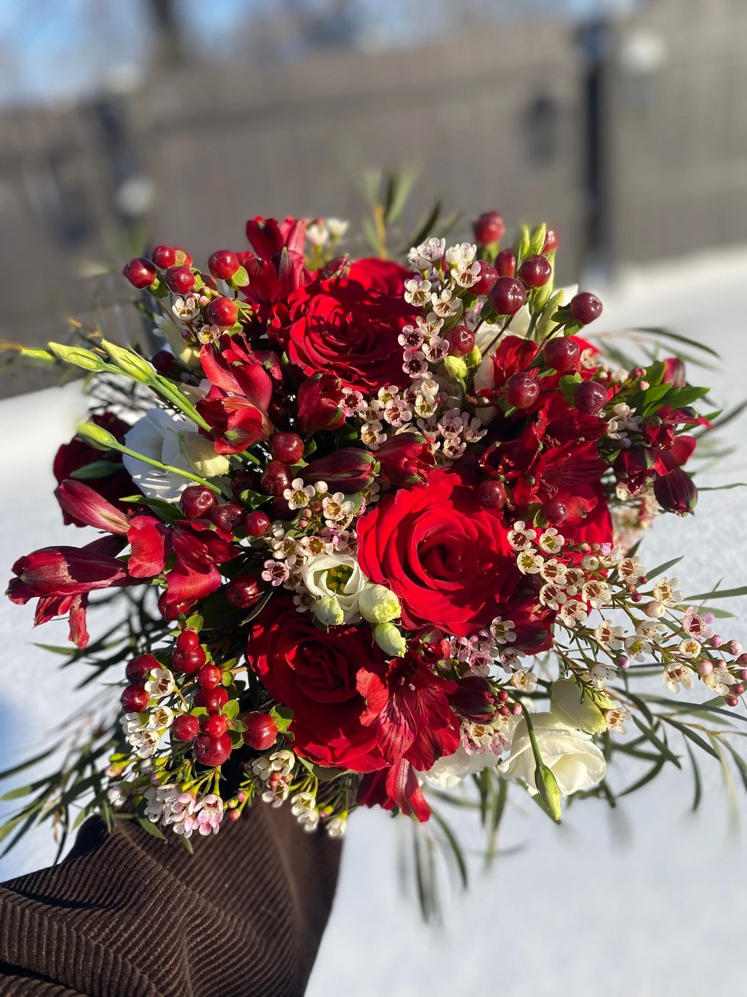 Valentine's Day Romantic Reds Bouquet + Handmade Card