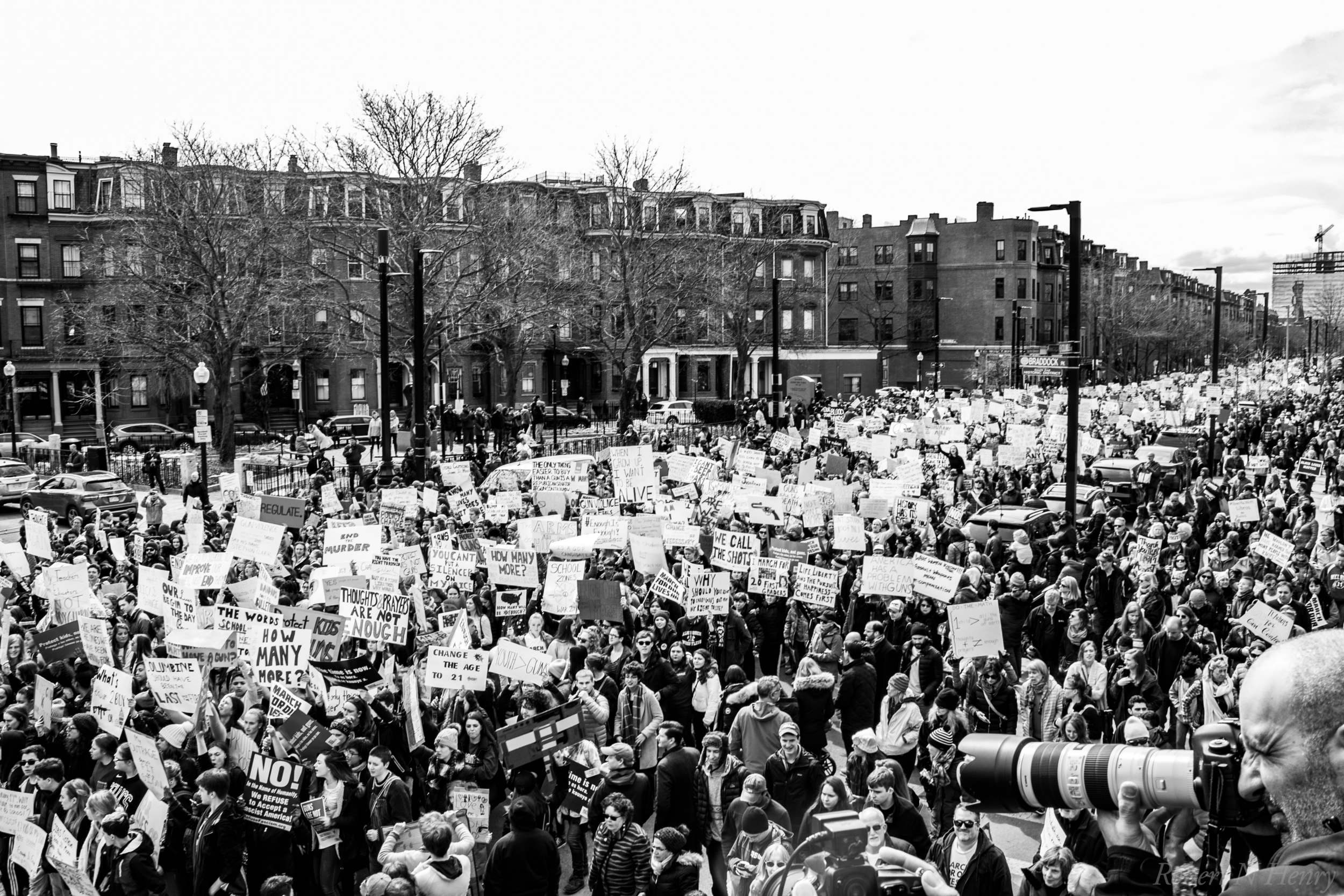 march-for-our-lives_boston_2018032444-1_40976096612_o.png