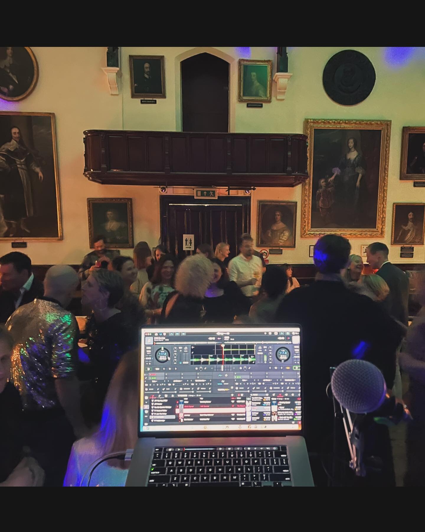 DJ Tim Titsworth Saturday 27th January 6-9pm
Need to celebrate the end of January? I have the perfect remedy&hellip;

Tim Titsworth is back this Saturday playing the best of funk, soul, disco, house, R&amp;B and a few things in between from 6-9pm. Th