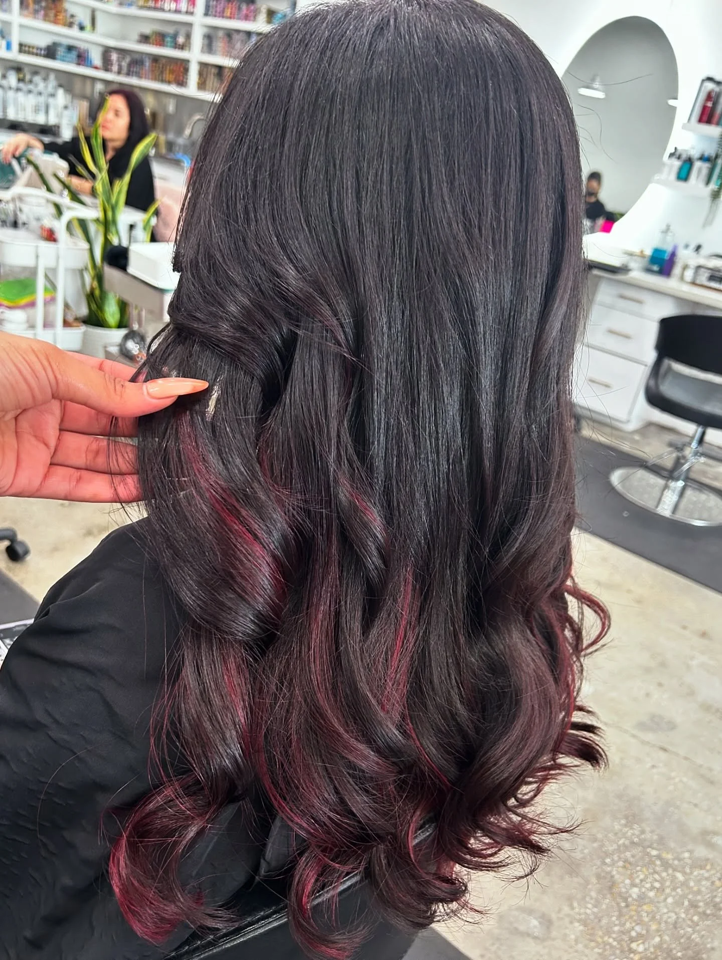 ✨ Red but make it subtle 👀
This peekaboo red moment is giving Spice without the commitment! Perfect for anyone craving color without going all-in 🔥

Thinking about adding a pop of fun to your look? Let&rsquo;s customize something just for you&mdash