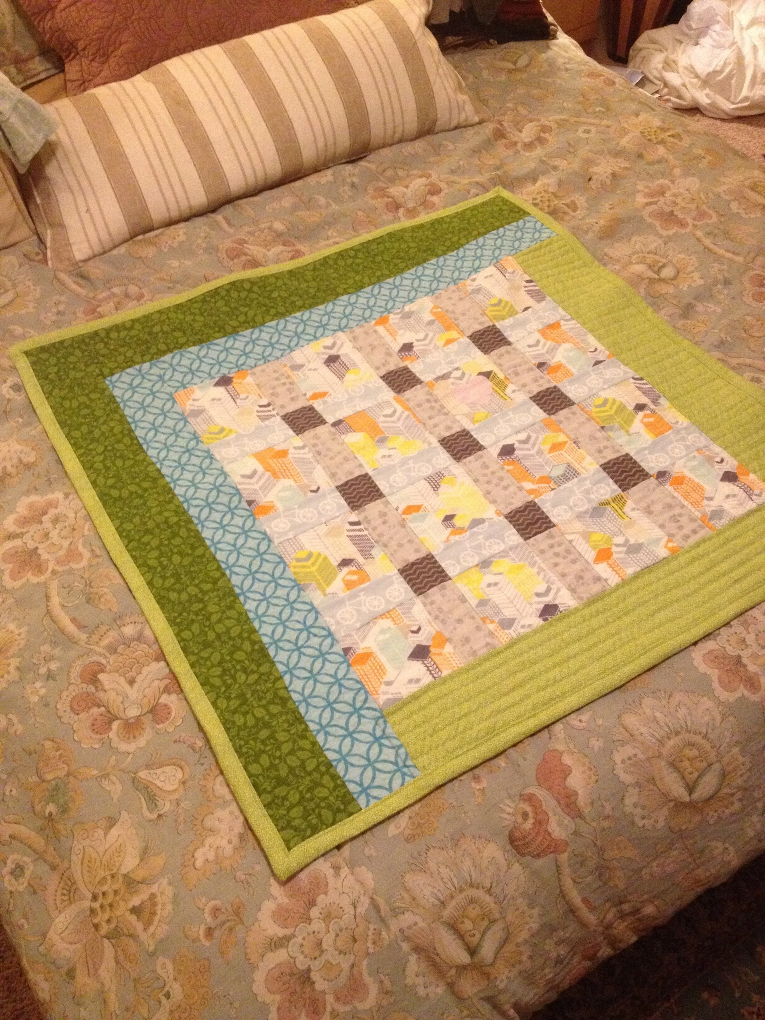Flannel Baby Quilt, Design North Hollow Threads