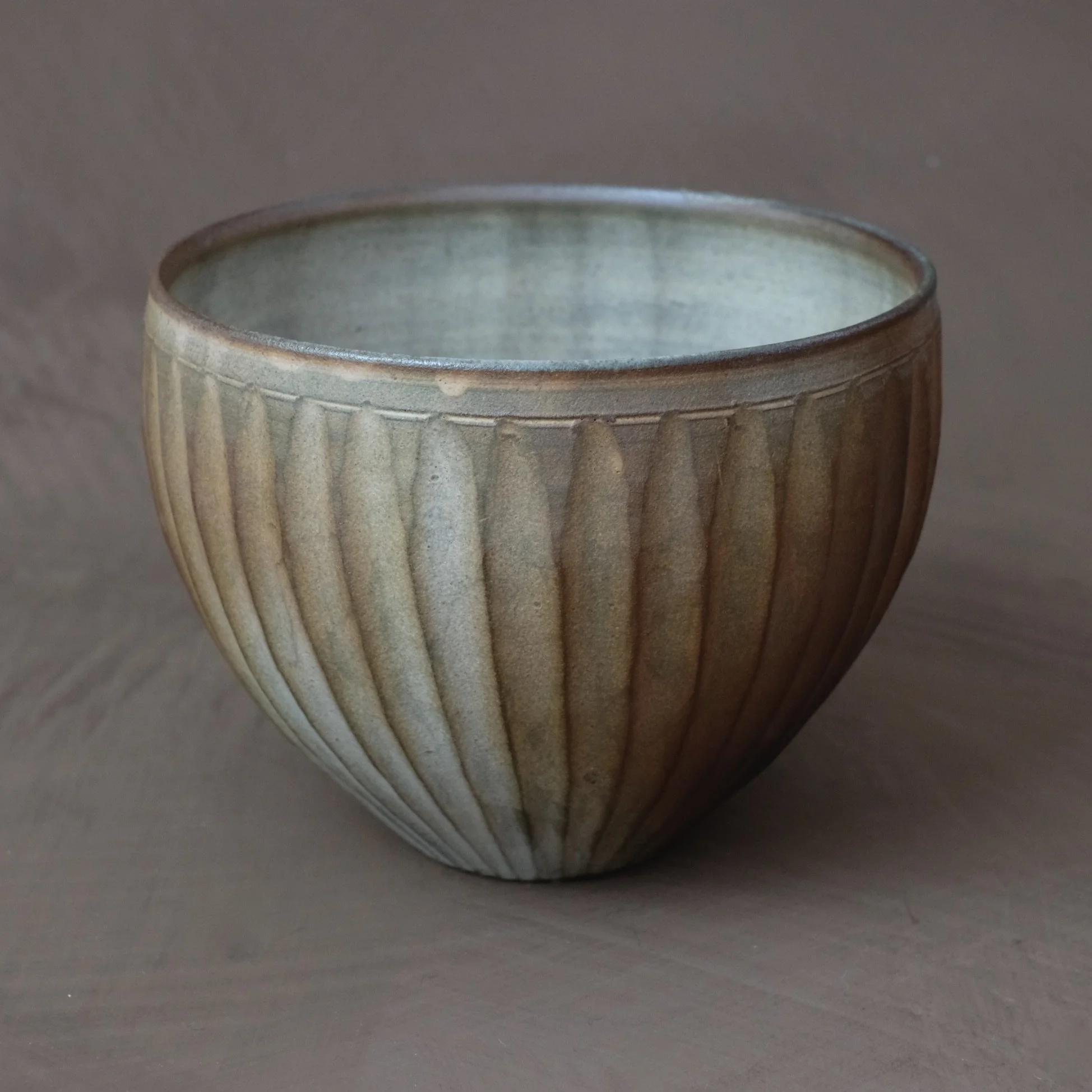 Storm Darragh Fluted Bowl VIV