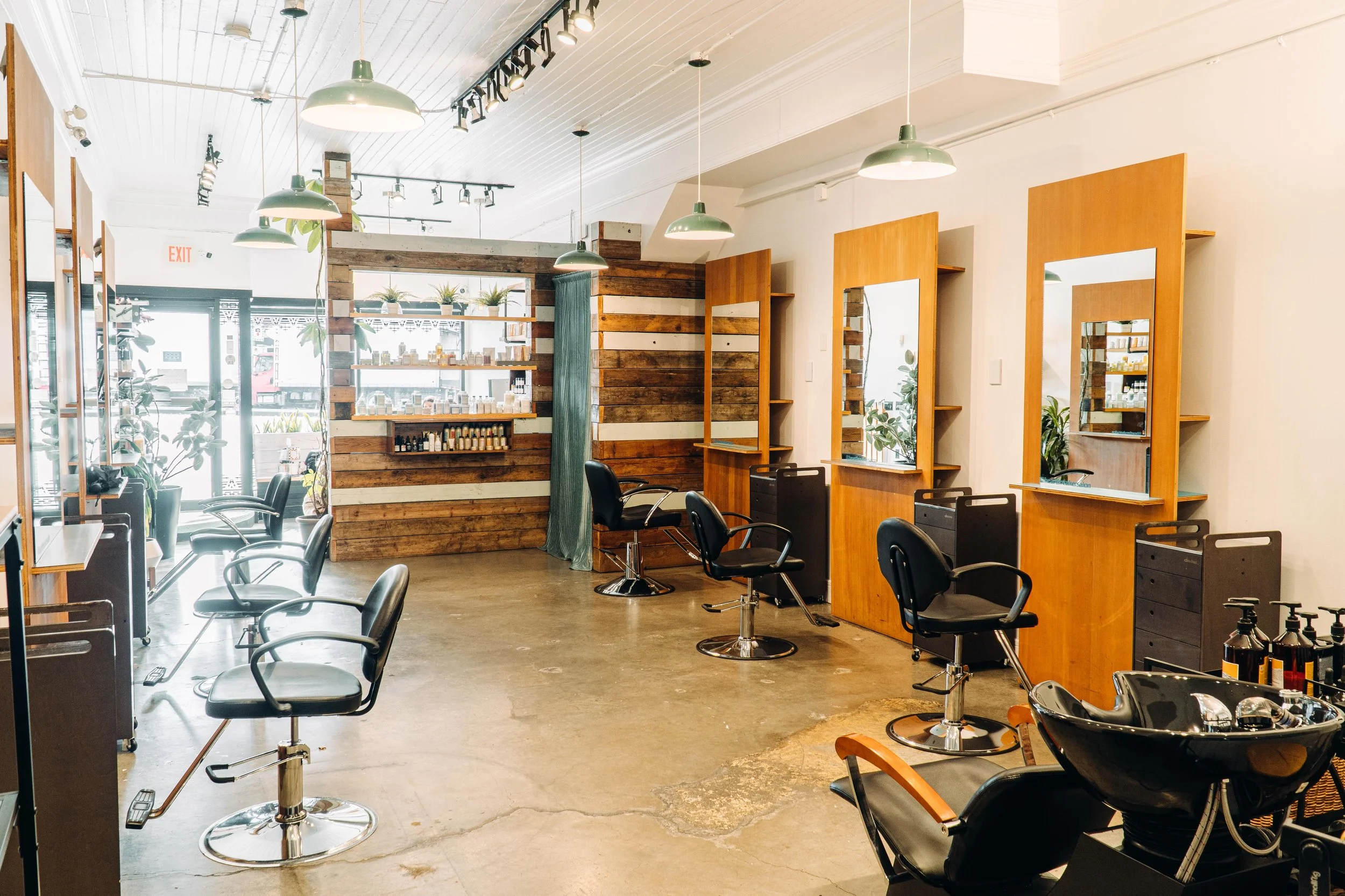 Heartbreaker_Hair Salon_PhotoShoot-57.jpg