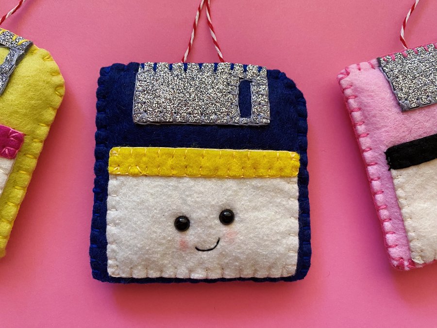 floppy-disk-plush-felt-blue.jpg