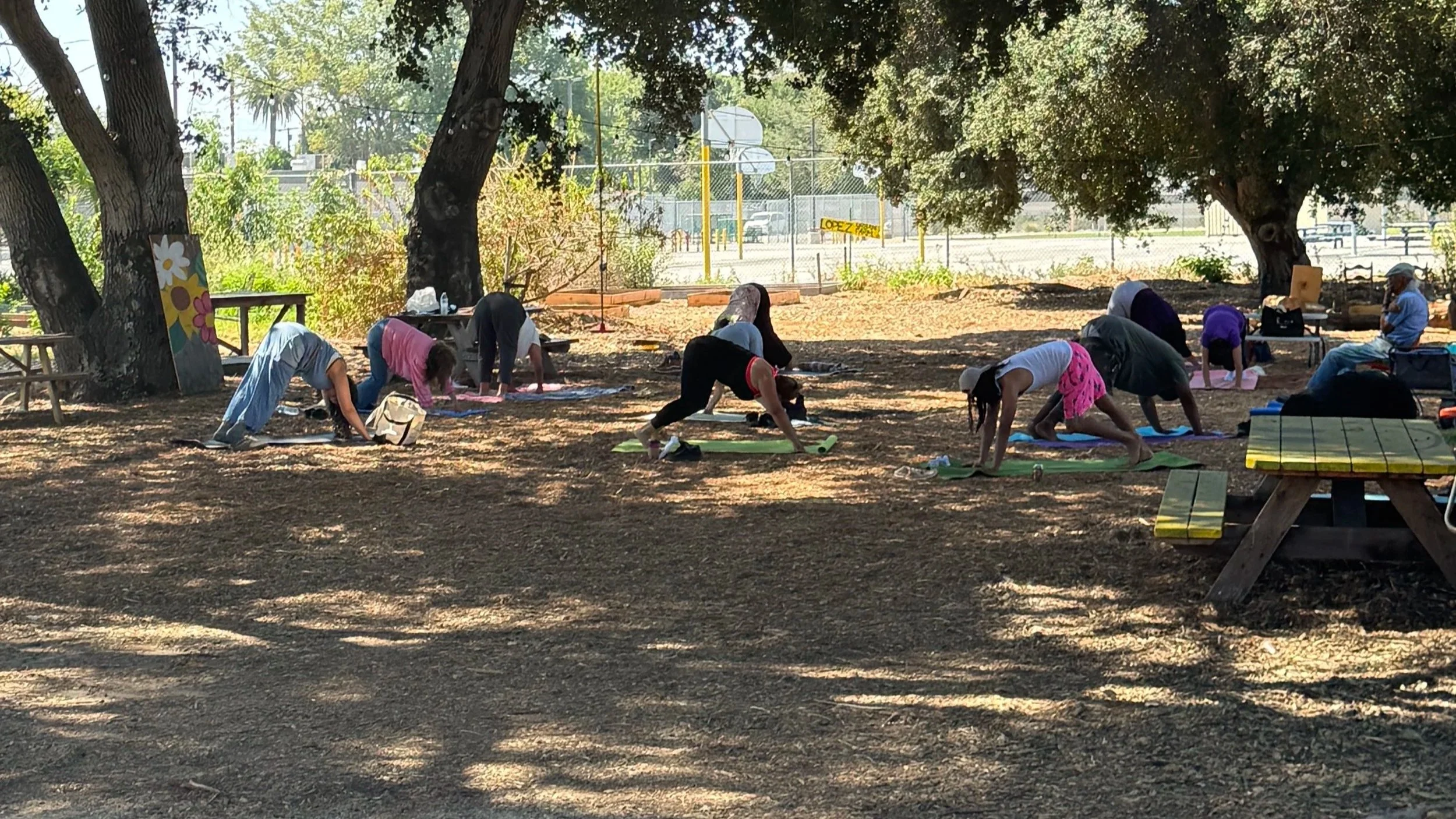FREE Family Bilingual Yoga w/Juanita
