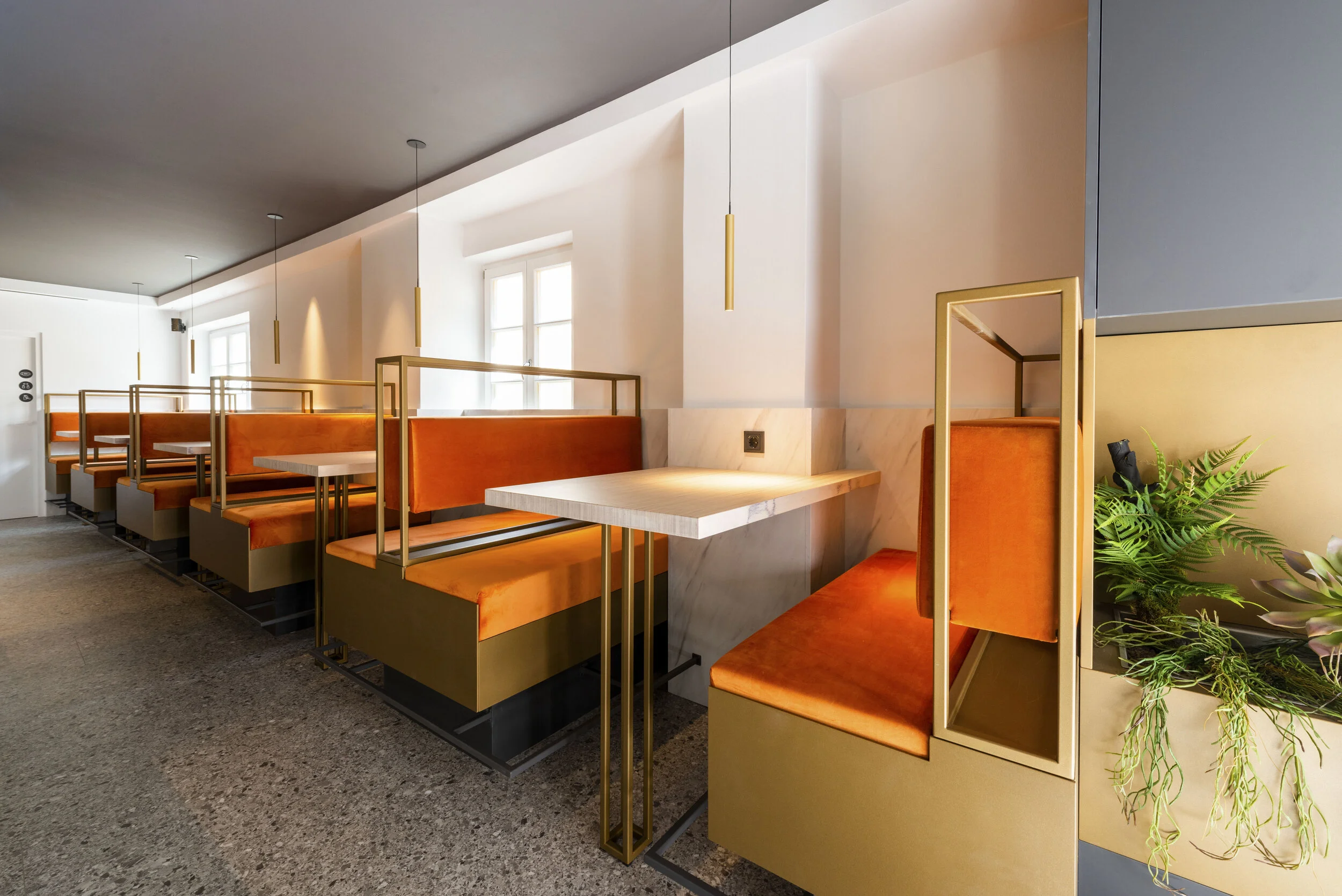 STEURER - INTERIOR LIVING DESIGN