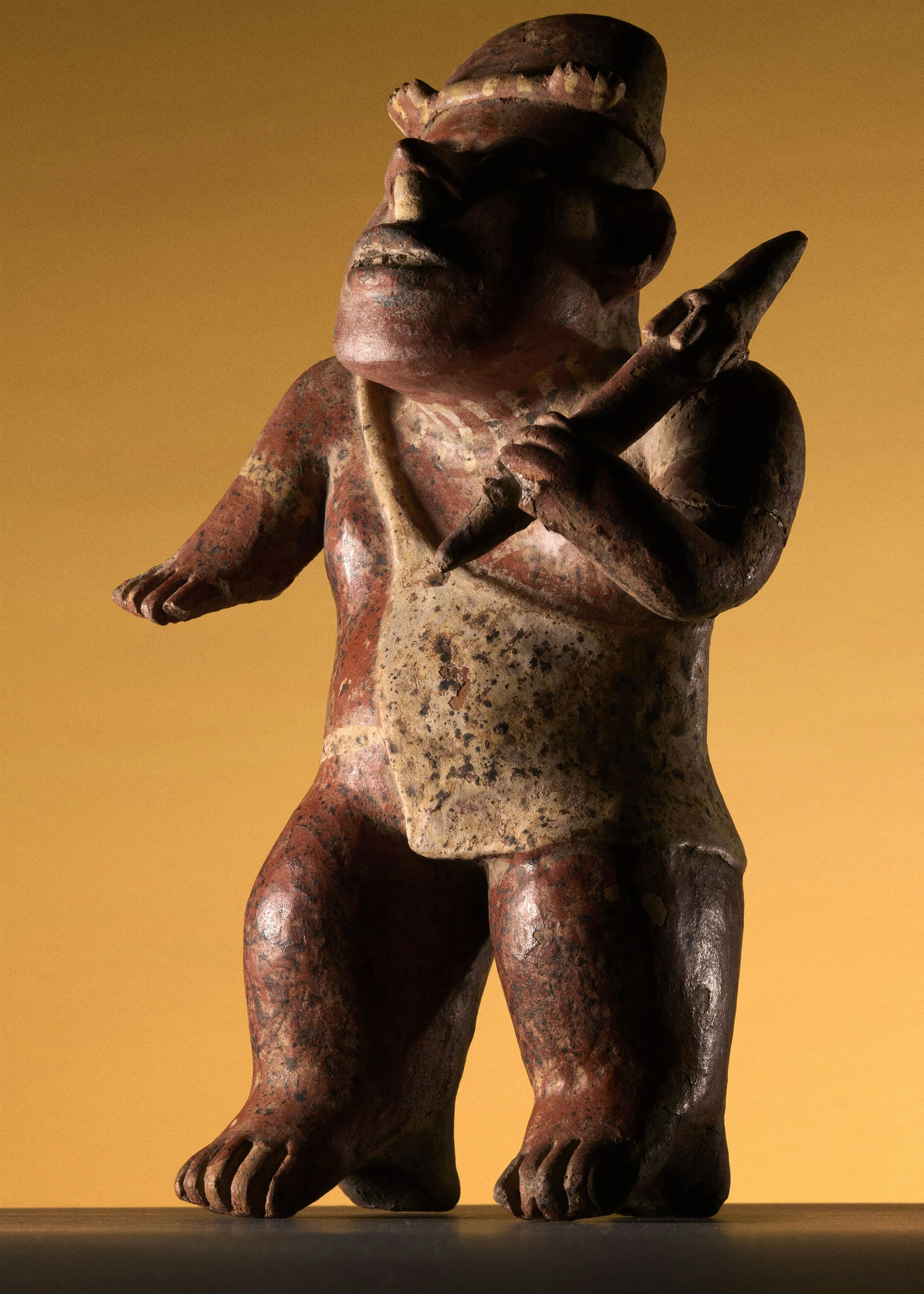 242514-31-001-Archaeology-WestMexicoMaleFigurine-MultiStack-F16-ALT_V2_SC.jpg