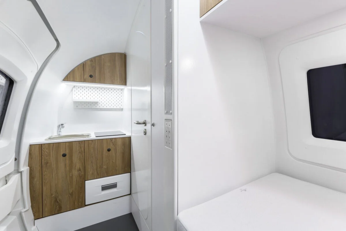 Ecocapsule by Matej Gyárfáš