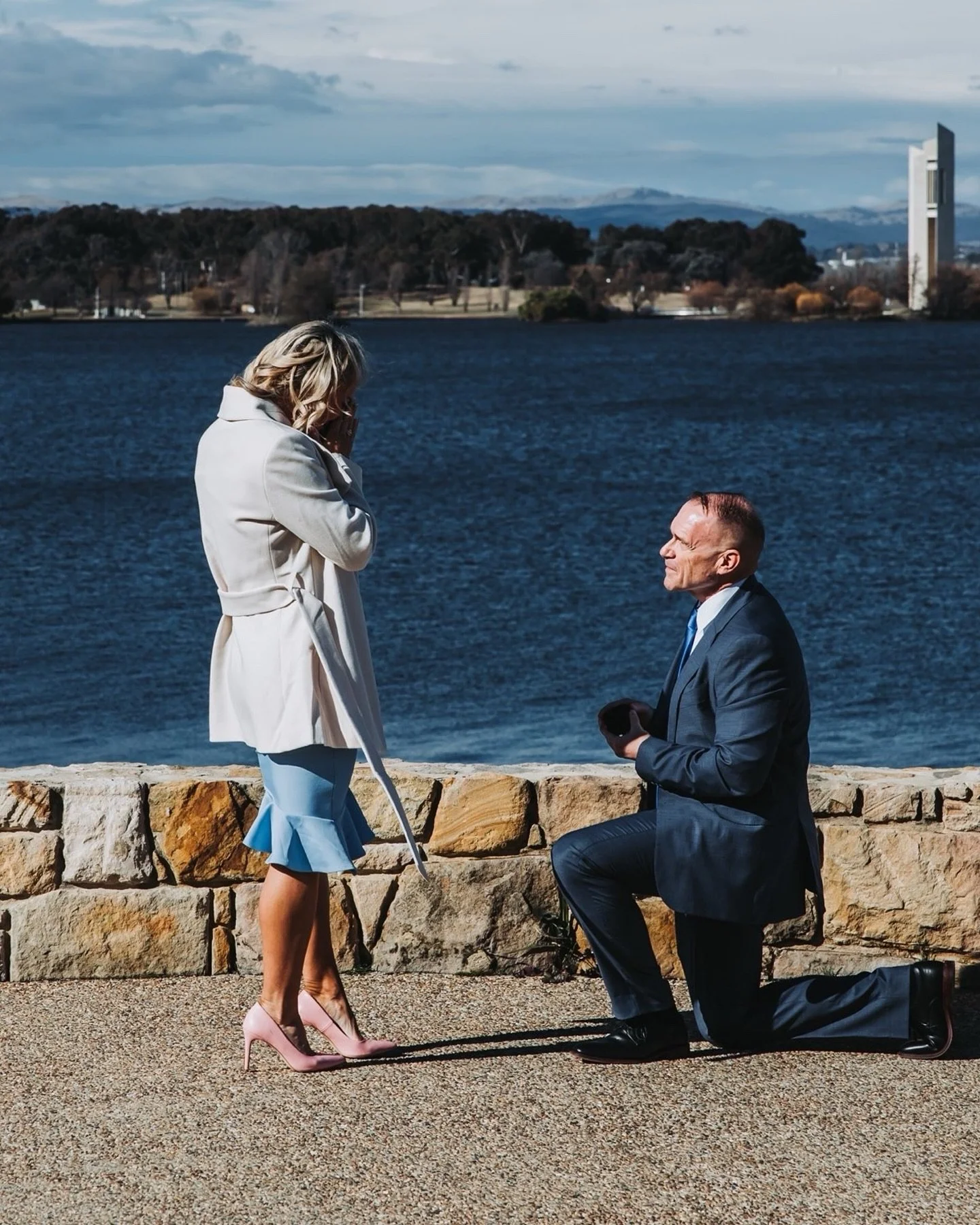 Winter waterside proposal with W+P

👏👏👏👏