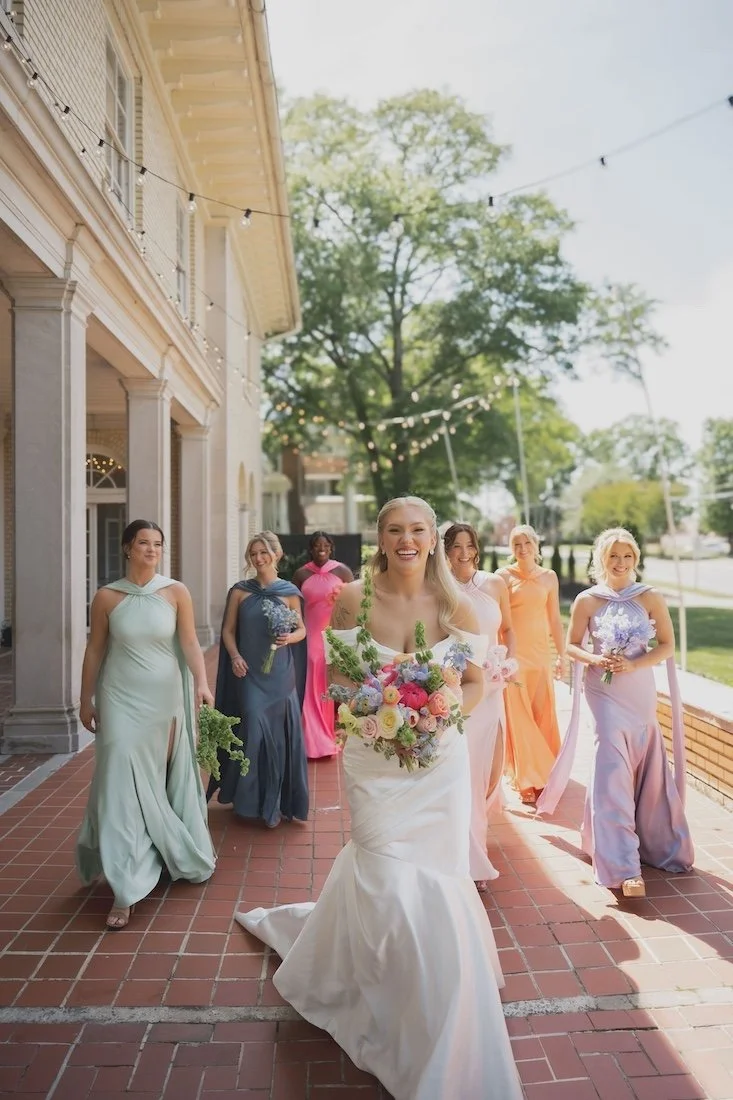 An Elegant Celebration with Vibrant Pops of Color | Separk 