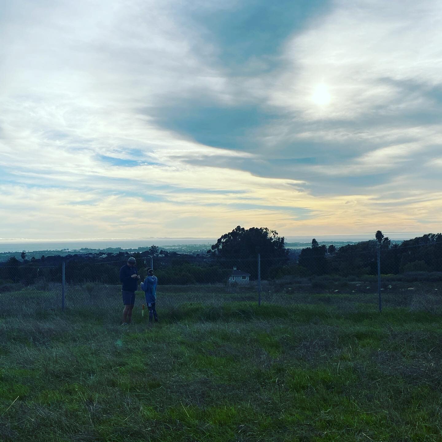 Has anybody been exploring lately? Yesterday I discovered San Marcos Foothills Preserve, found some tadpoles, a few treasures, and a great sunset! 

#santabarbarasunset #wearingmyhoodie #santabarbarahikes #wearreallife #sanmarcosfoothillspreserve #ge