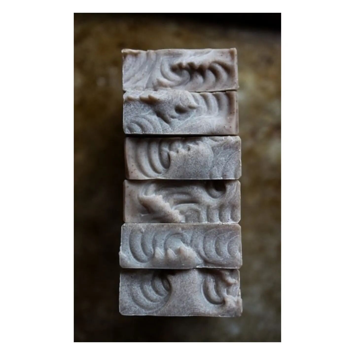 Remember that soap I poured last week? This is it! &quot;Sandalwood Scrub&quot; 
If I get my act together, these along with a few others will finally be available locally thru Red Hills Online Market. 🤞🤞
Scented in earthy sandalwood and filled with