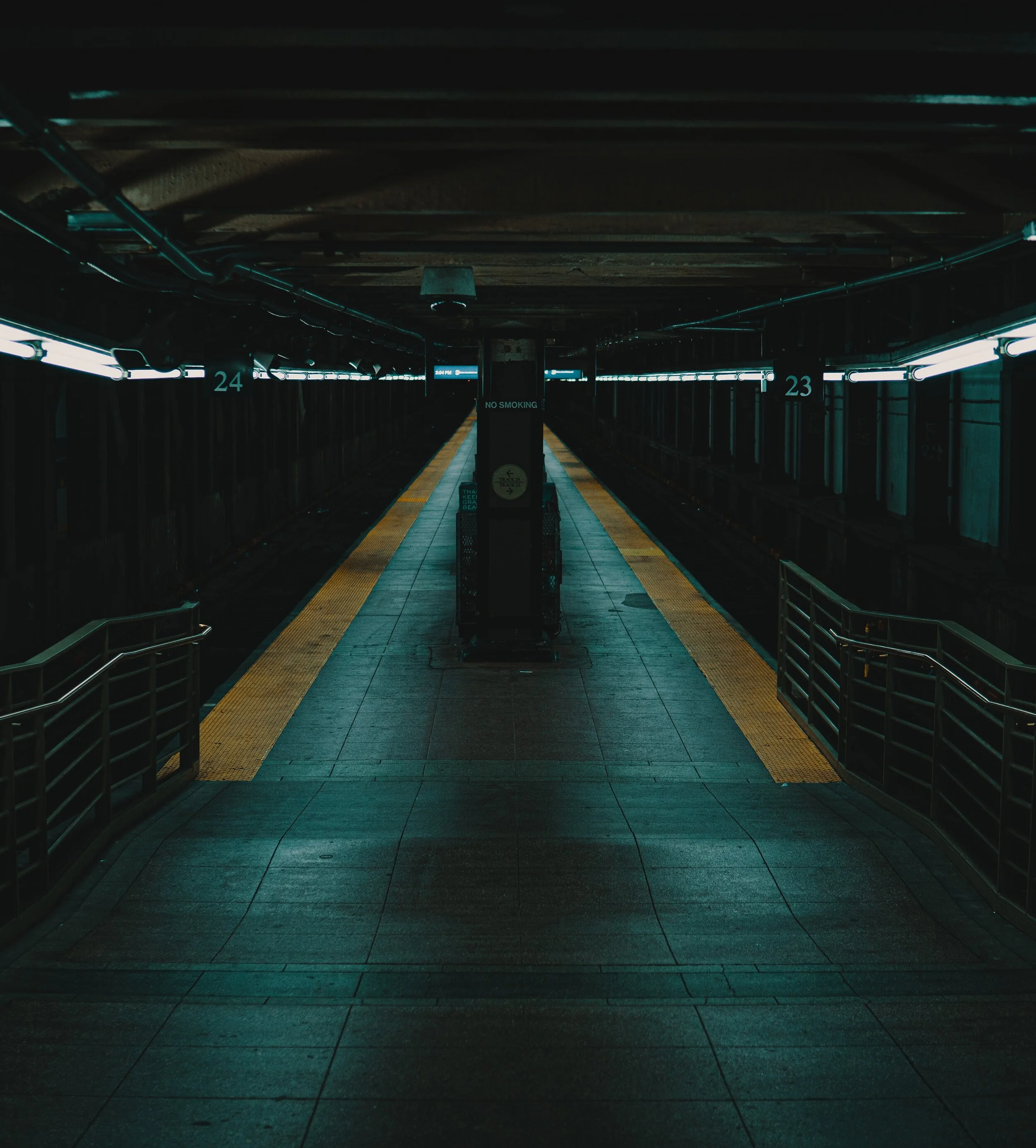 alec-favale-NNTTgTKwryk-unsplash.jpg