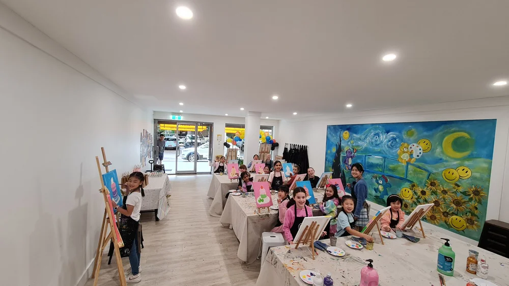 The Sydney Art Studio for All Ages & Skills | A Little Bite Studio