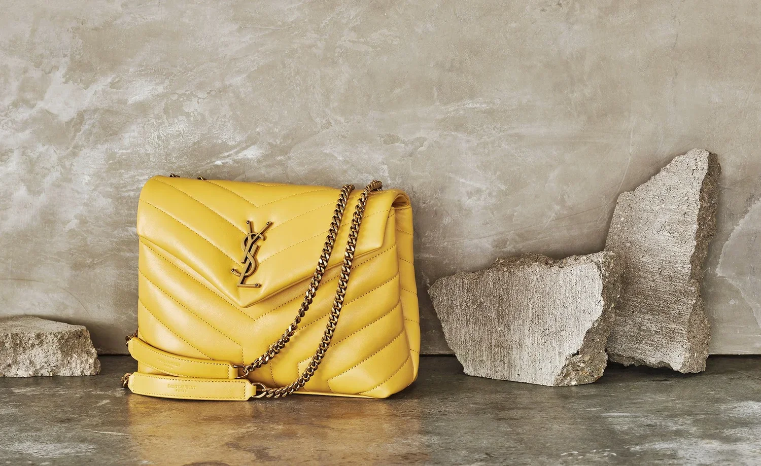VX_RE_YSL_YELLOW_BAG_DP_TEST_8-2-22107204.webp