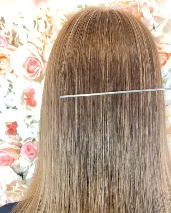 Keratin, Keratin and more KERATIN today!!! 

It&rsquo;s that time of year when frizzy, curly and absolutely unruly hair comes out to play in the humidity. Why let it though? Say bye to that unmanageable, unpredictable, uncooperative frizz and HELLO t