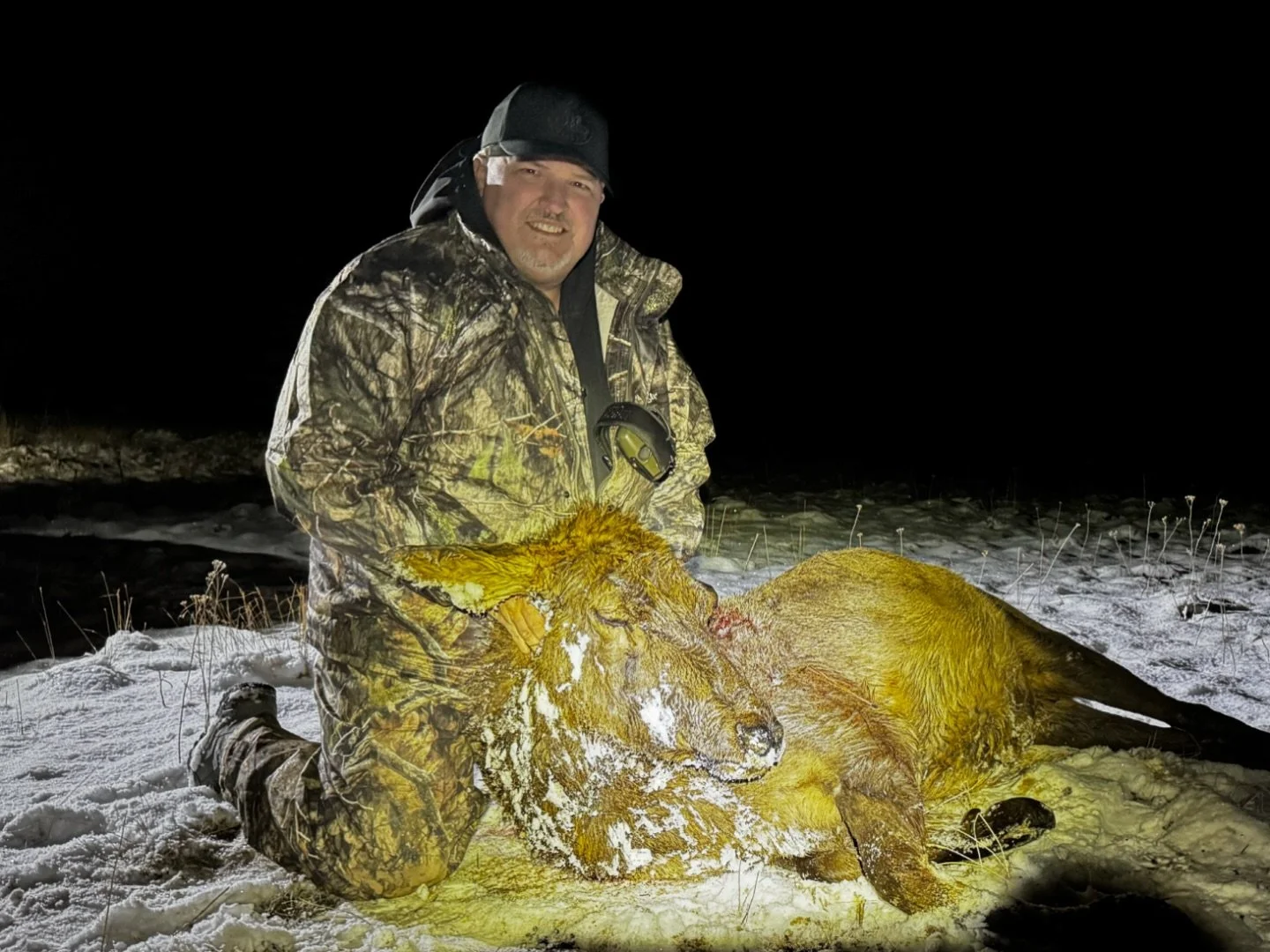 Congrats to Jason for getting it done! We had a few misses but we came back from it and made it happen! 

#oregon #cowelk #academy #longrangeshooting #gunwerks #finzandfeatherz #opalbutteoutfitters