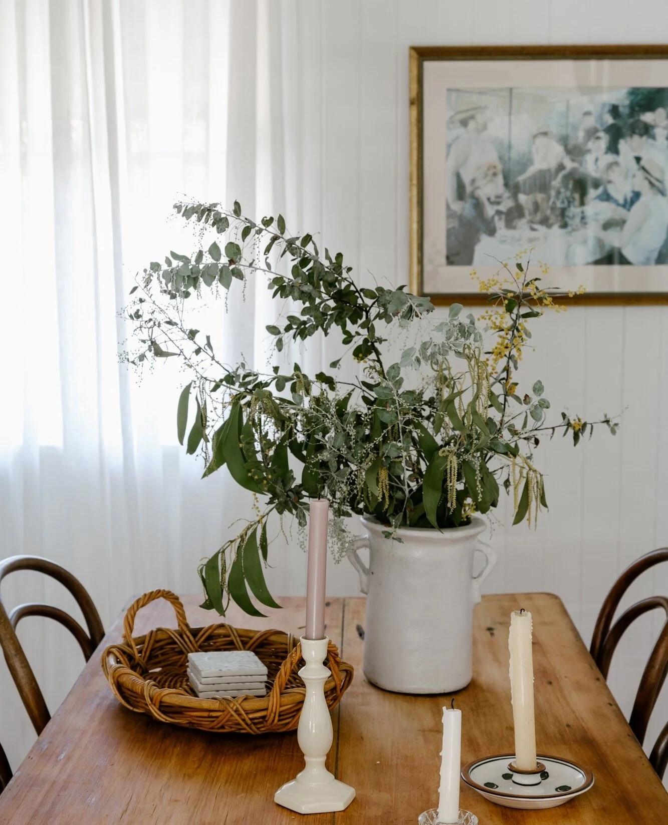 Calming moments @Woolcott.cottage 🌿 Go to my link in bio to find utter serenity on a weekend getaway 💫