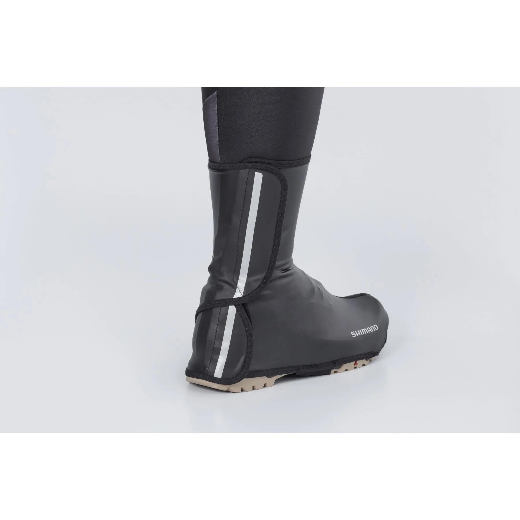 shimano-waterproof-overshoe-black1.jpg