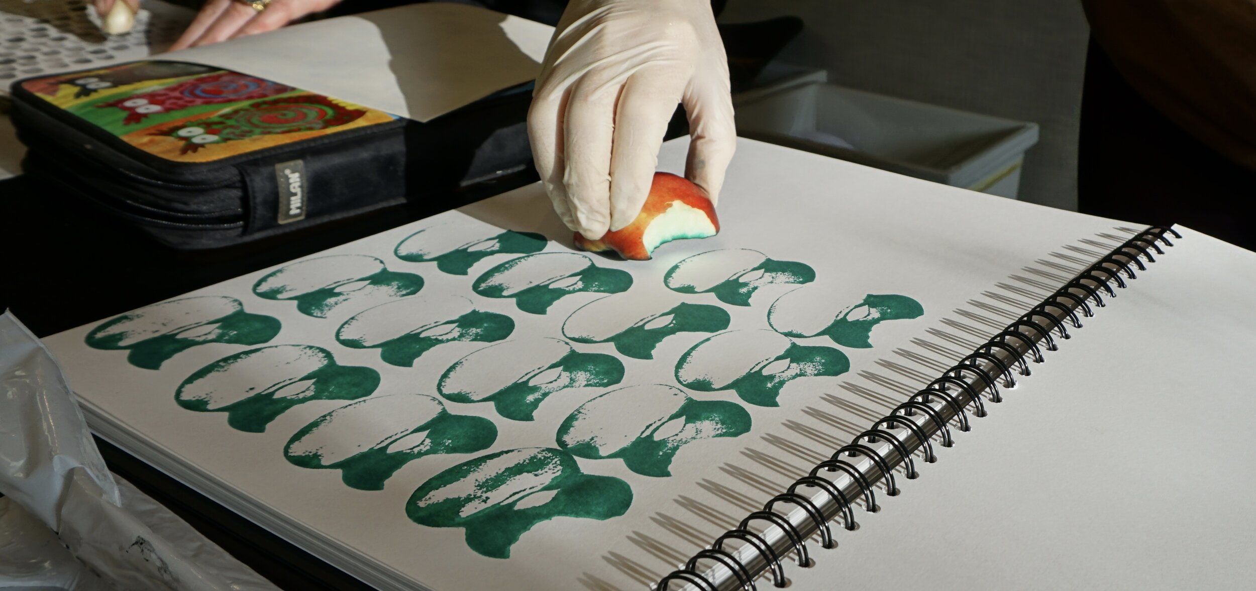 Crafty Sunday: Make Your Mark - with stuff from your larder. 