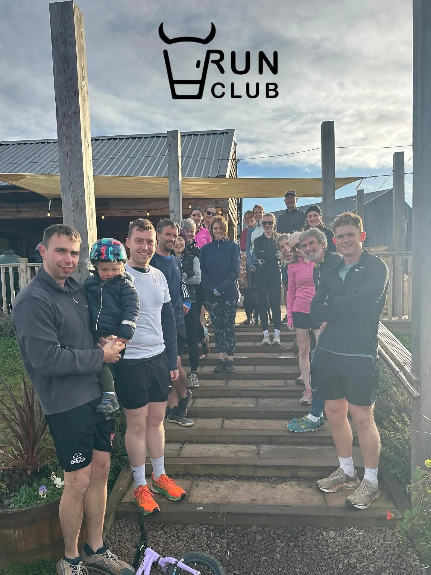 Week 50🤝 

The troops from last weekend, closing in on a year now which is very exciting. Fantastic consistency by all involved. 

See you all@again next weekend!