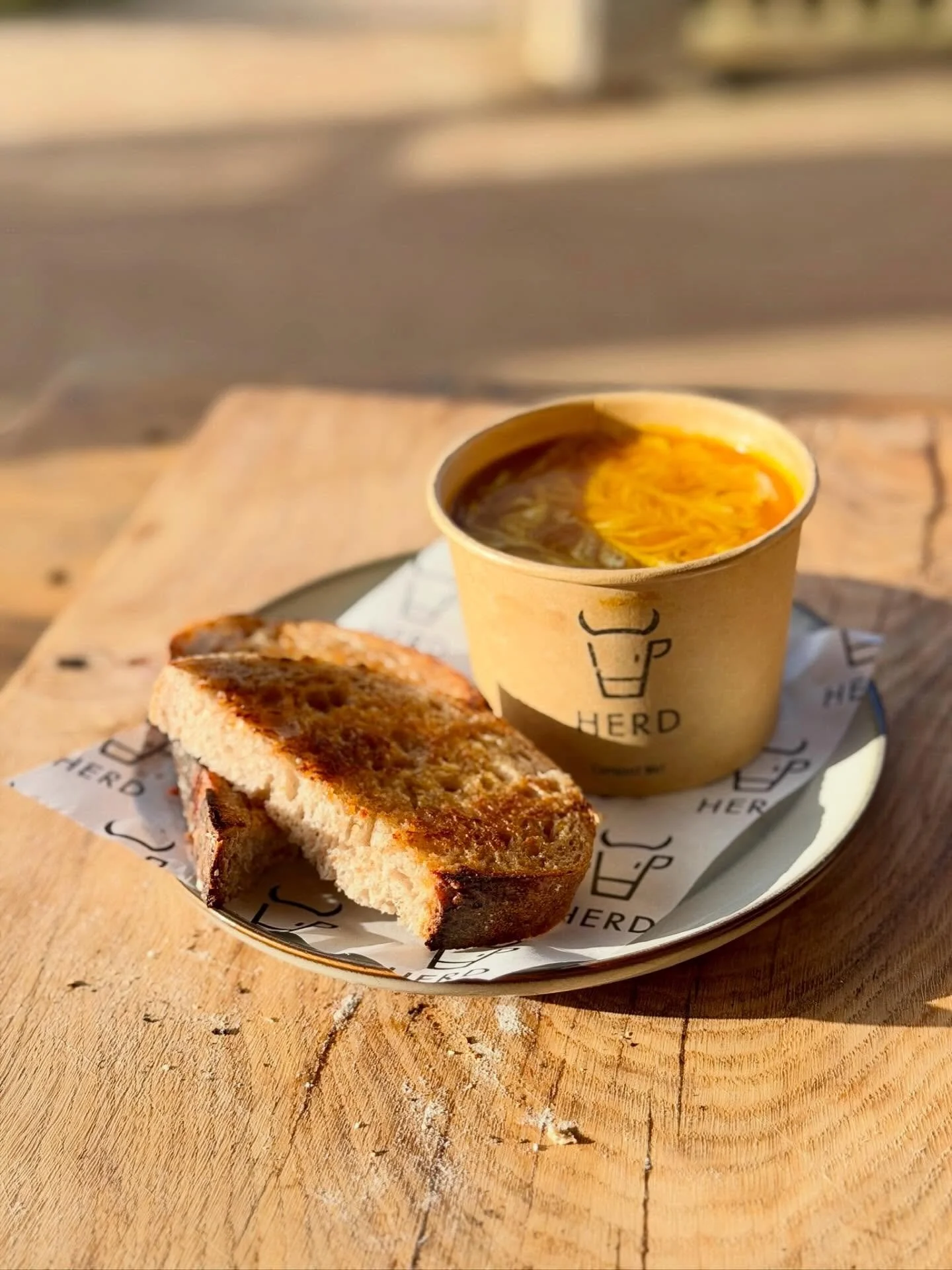 What&rsquo;s on this weekend: 

-Roasted red kabocha soup 
-Steak Sandwich 
-Brie and cranberry focaccia 

Alongside fantastic coffee and delicious bakes!