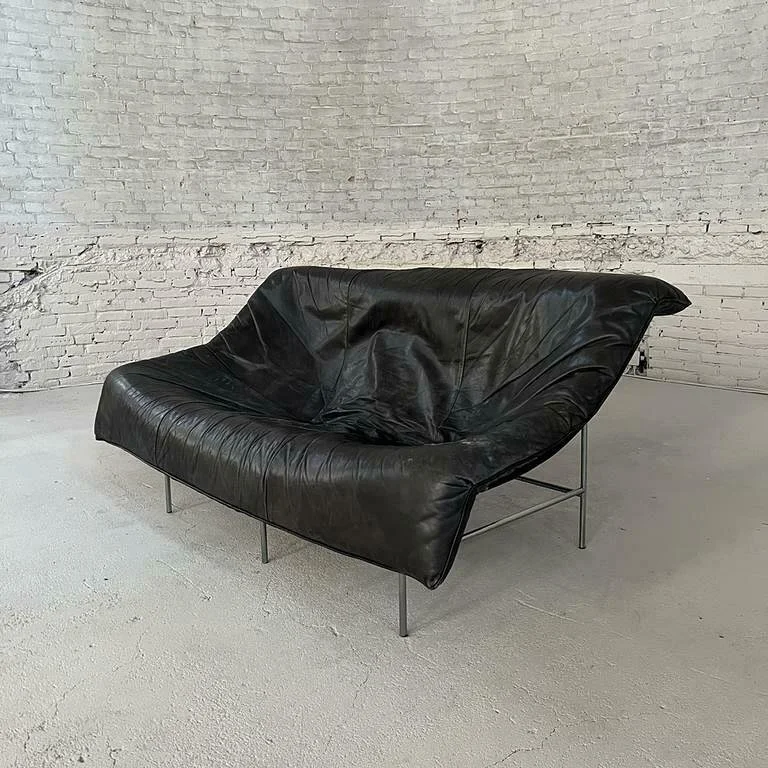🚨🚨The iconic Butterfly Sofa, by Gerard van den Berg for Montis. Sorced directly from Europe. Vintage condition. DM for details!