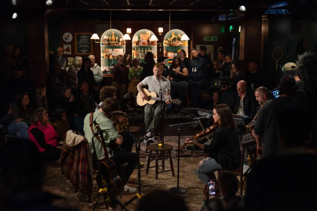 ed_sheeran_ipswich_old_phone-127-1-1200x-q80.webp