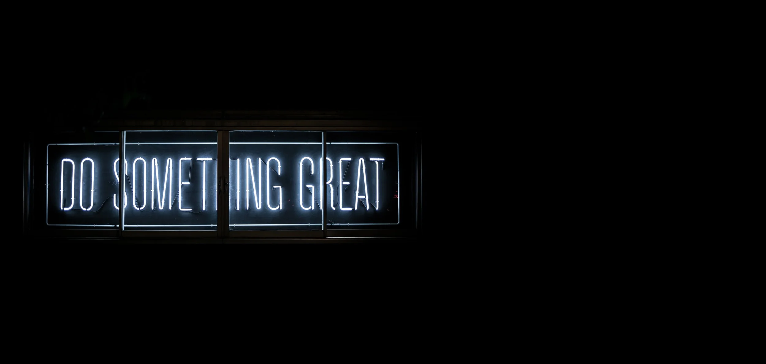 Donate-neon sign-WEB-extended-V2.jpg