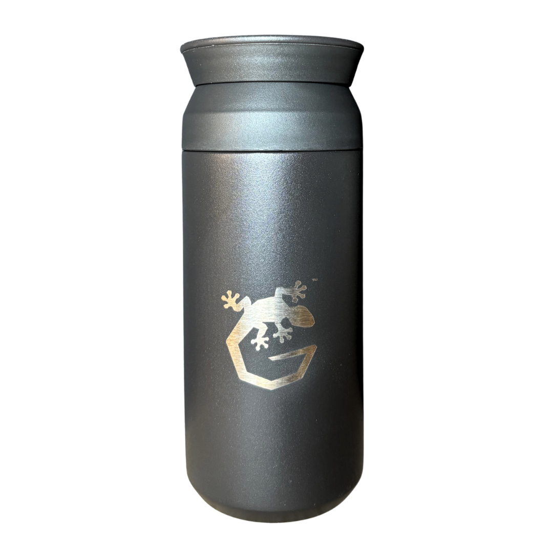 Black Kinto flask with GEKCO logo etching and spill-proof lid