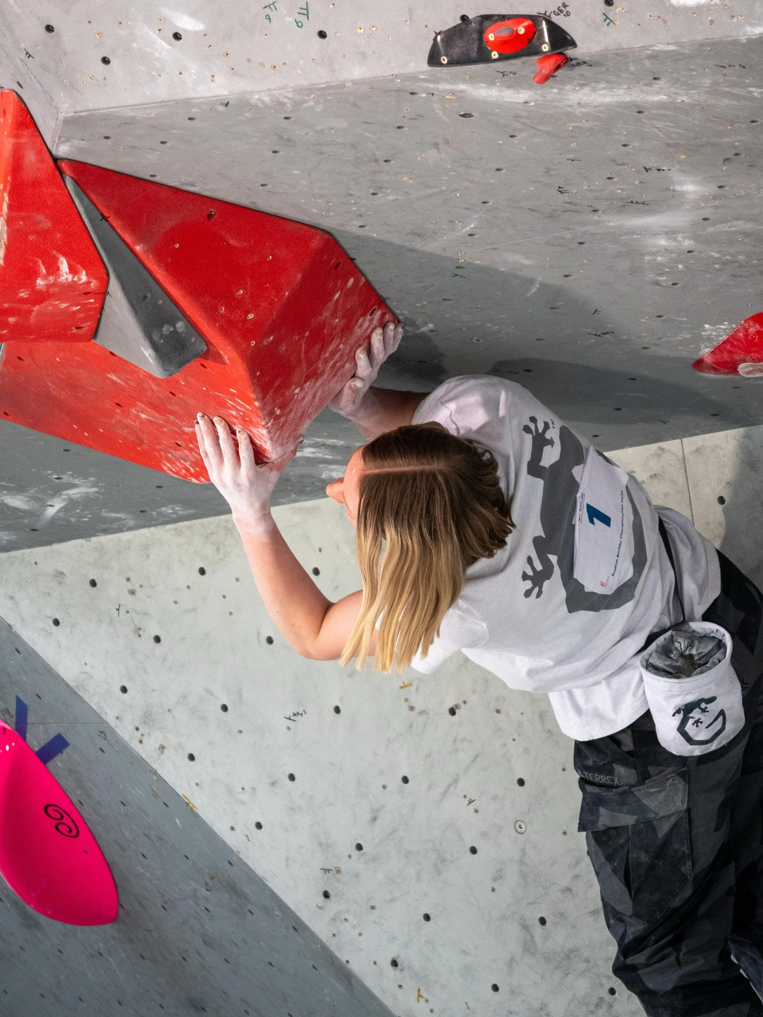 The Gekco athlete team were out in force at the Scottish Championships, with @hannahclimber and @_tom_jenkinson both making finals. Tom secured the top on a desperate M4 (slide 5) to take the win! 🏆

Big congrats to the team. Psyched to see what&rsq