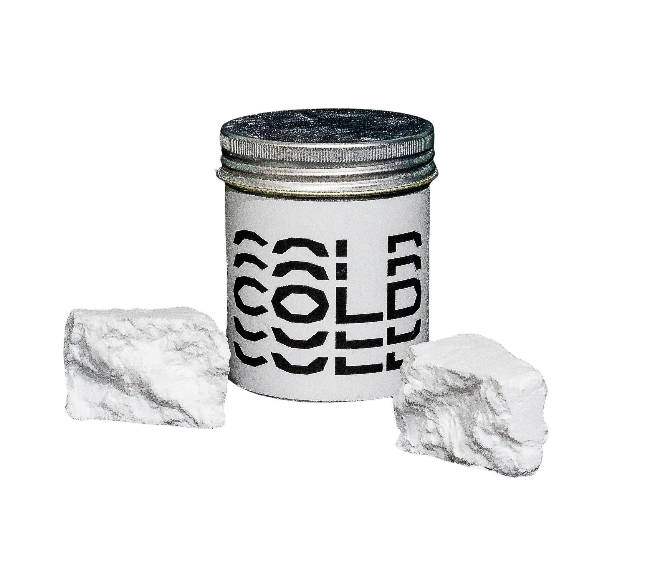 A tin of GEKCO COLD with 2 cubes of COLD chalk.