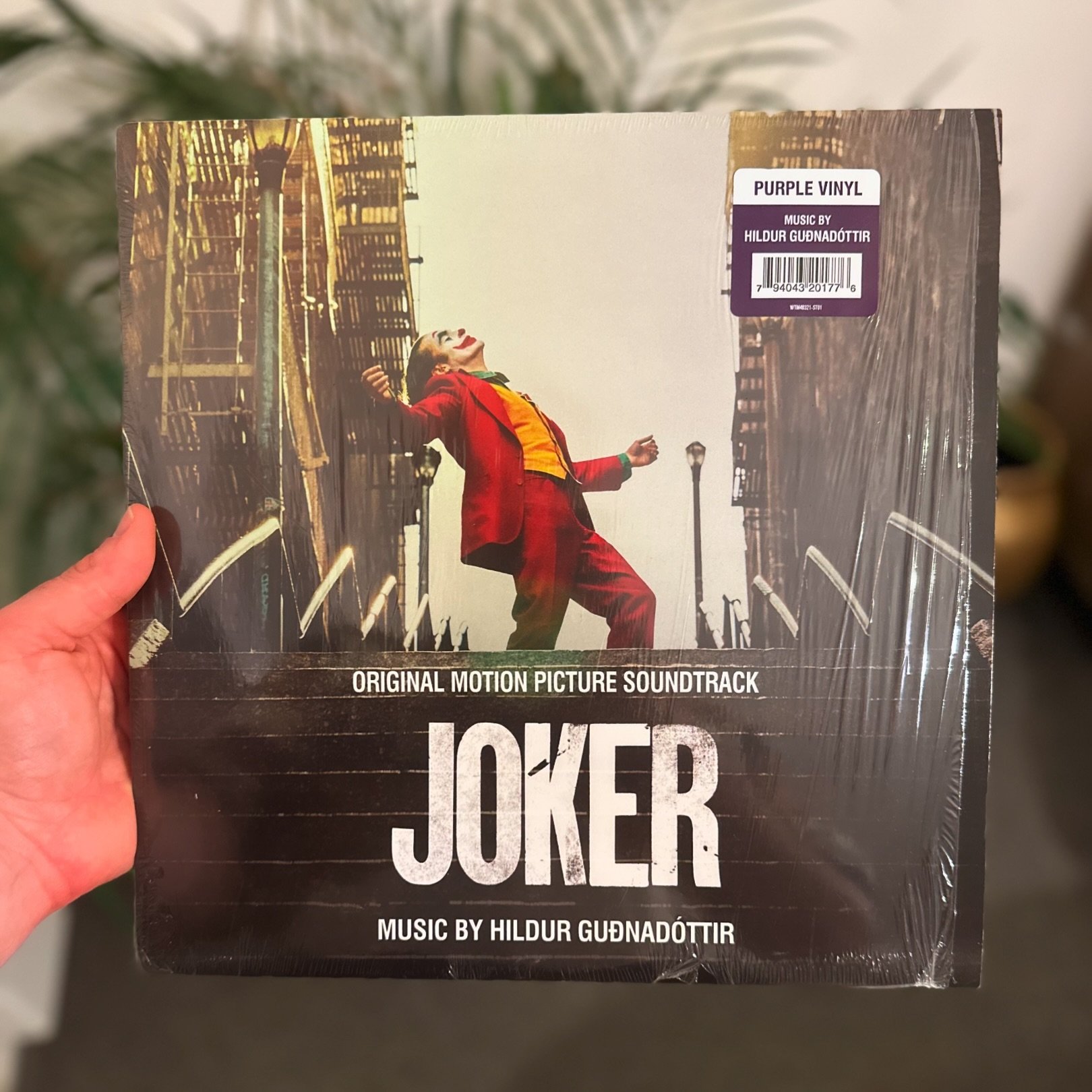 🤡 De IJslandse celliste Hildur Gu&eth;nad&oacute;ttir schreef de muziek bij &lsquo;Joker&rsquo; (2019), een donkere blockbuster die het achtergrondverhaal van de Batman-schurk vertelt. &lsquo;Joker is fictie, daar voelde ik meer ruimte om thematisch