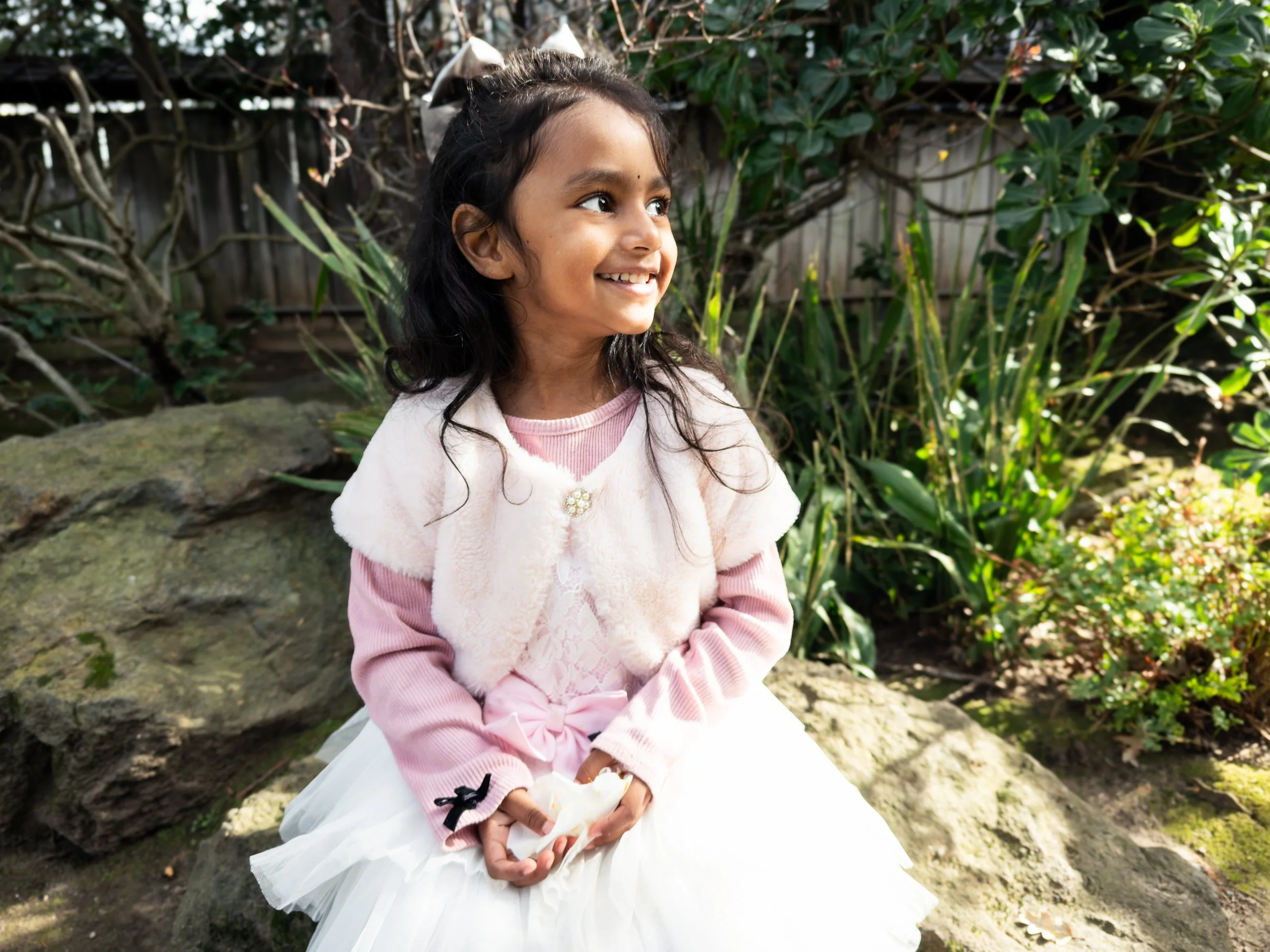Child portrait in the garden