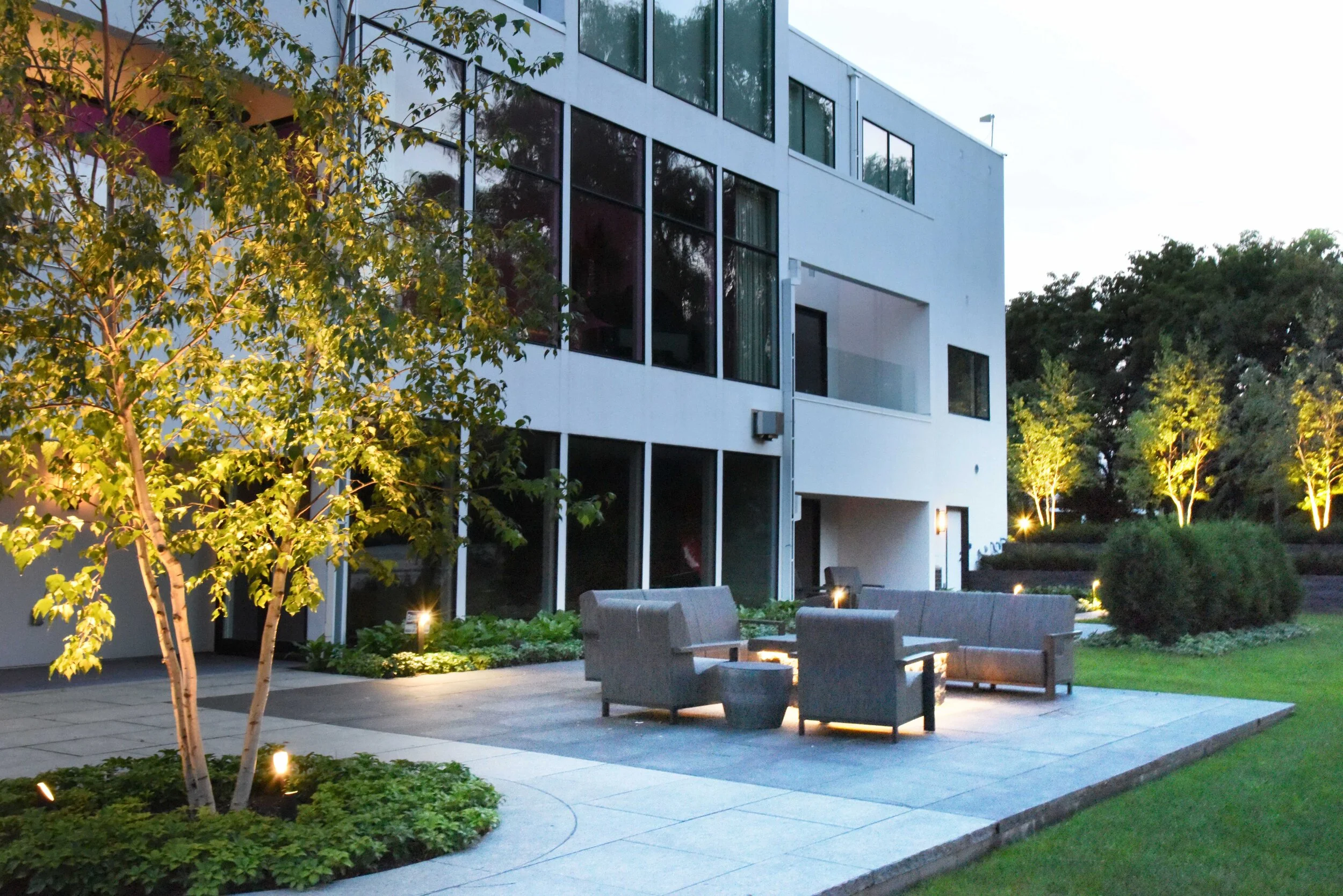 White House — Kasota Stone