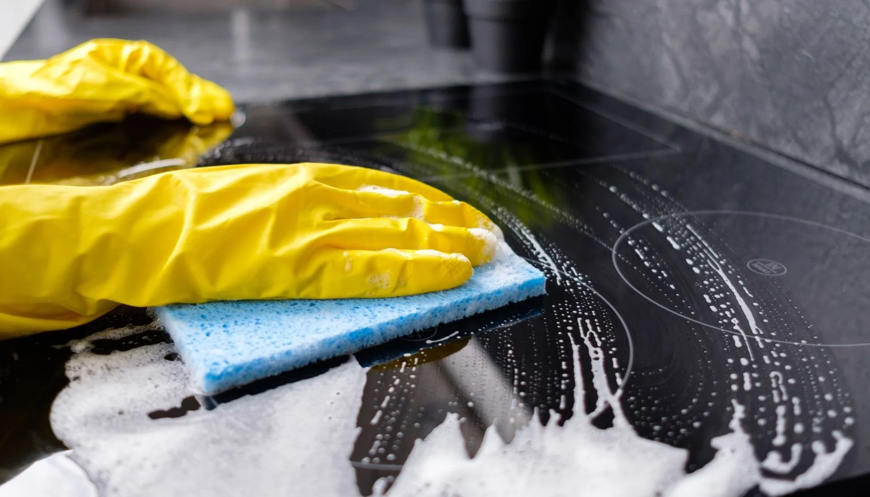 Keep It Cool and Clean: 8 Summer Cleaning Tips To Brighten Your Space
