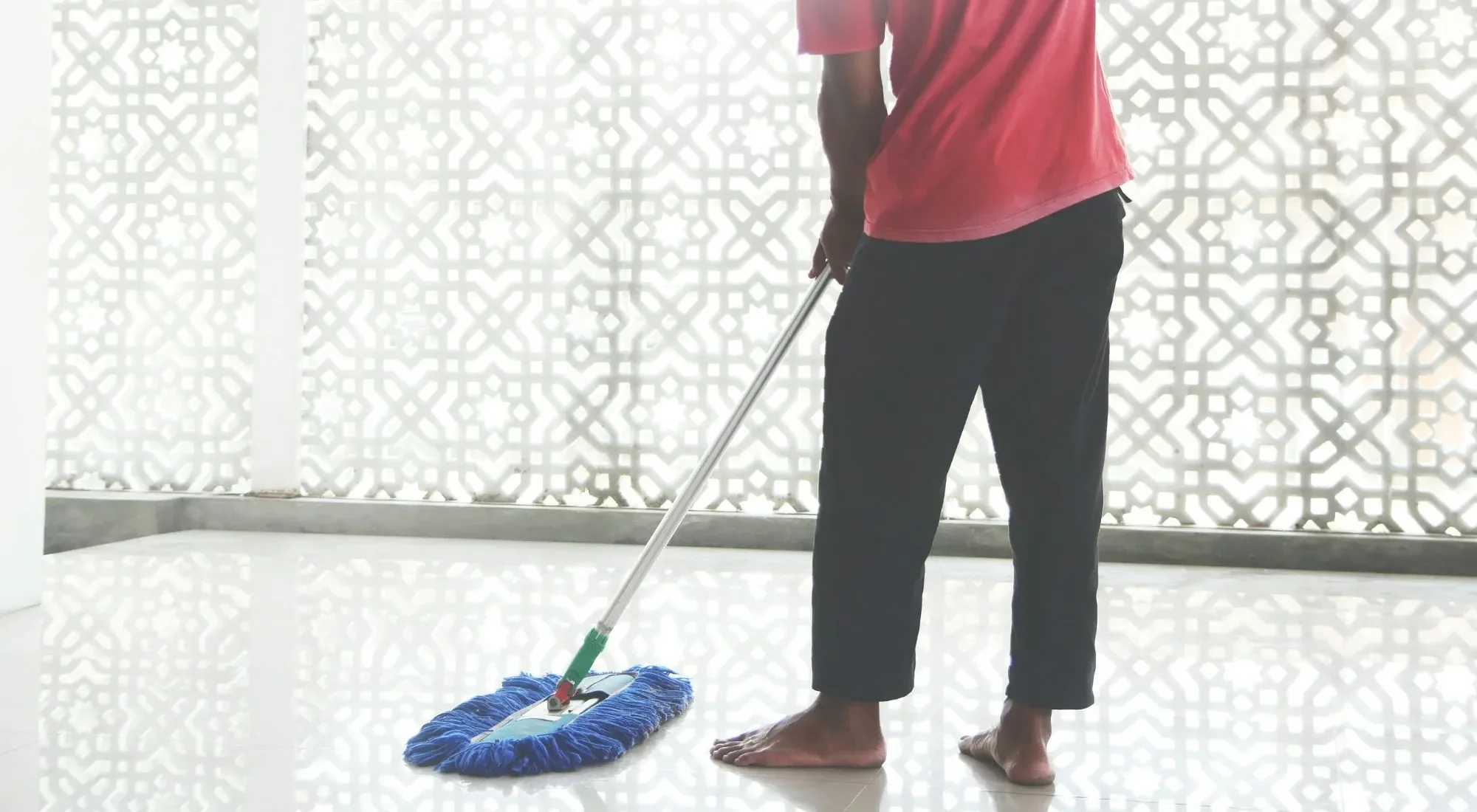 House Cleaning Tools for Arthritis Patients: Smart Ways To Clean With Less Effort