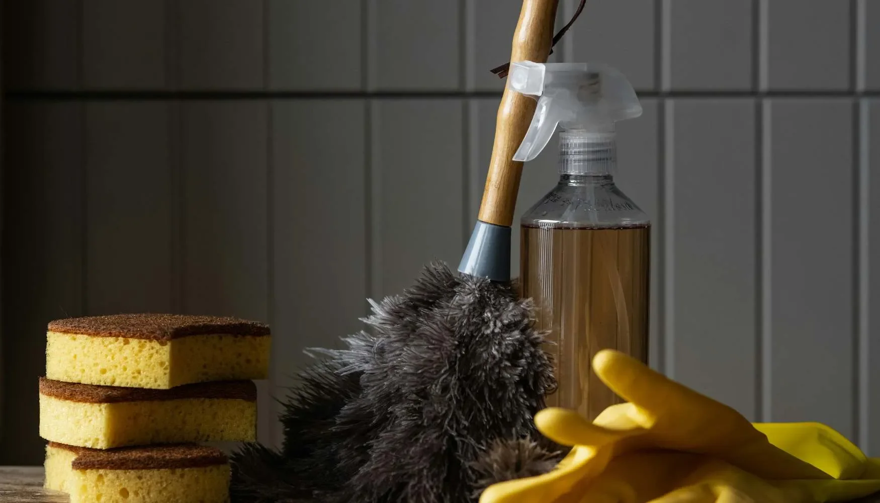 Less Dust, Less Stress: How To Avoid Dust at Home
