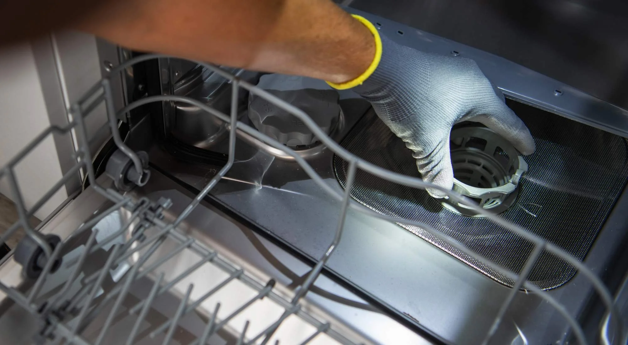 how to clean the dishwasher