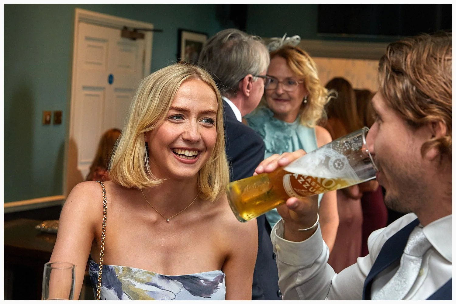 307-cantley-house-hotel-wokingham-wedding-photography_132-397A5943-07_ljks.jpg