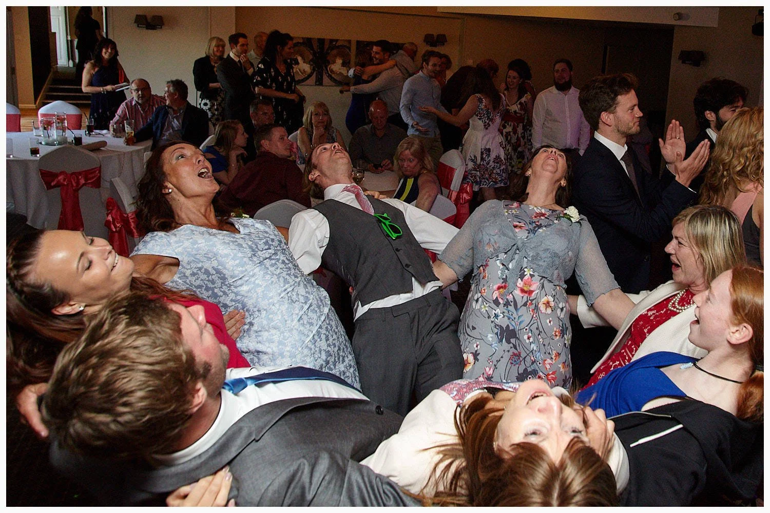 023-Highfield-Park-Heckfield-wedding-photography-021-394-7394-03_admk.jpg