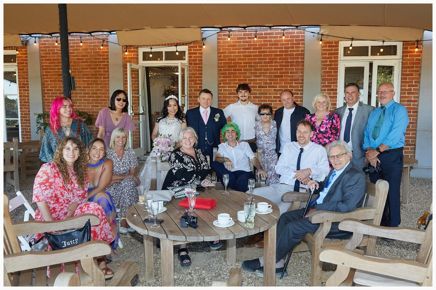 152-Highfield-Park-Heckfield-wedding-photography__357-397A5385-07_tlsw.jpg